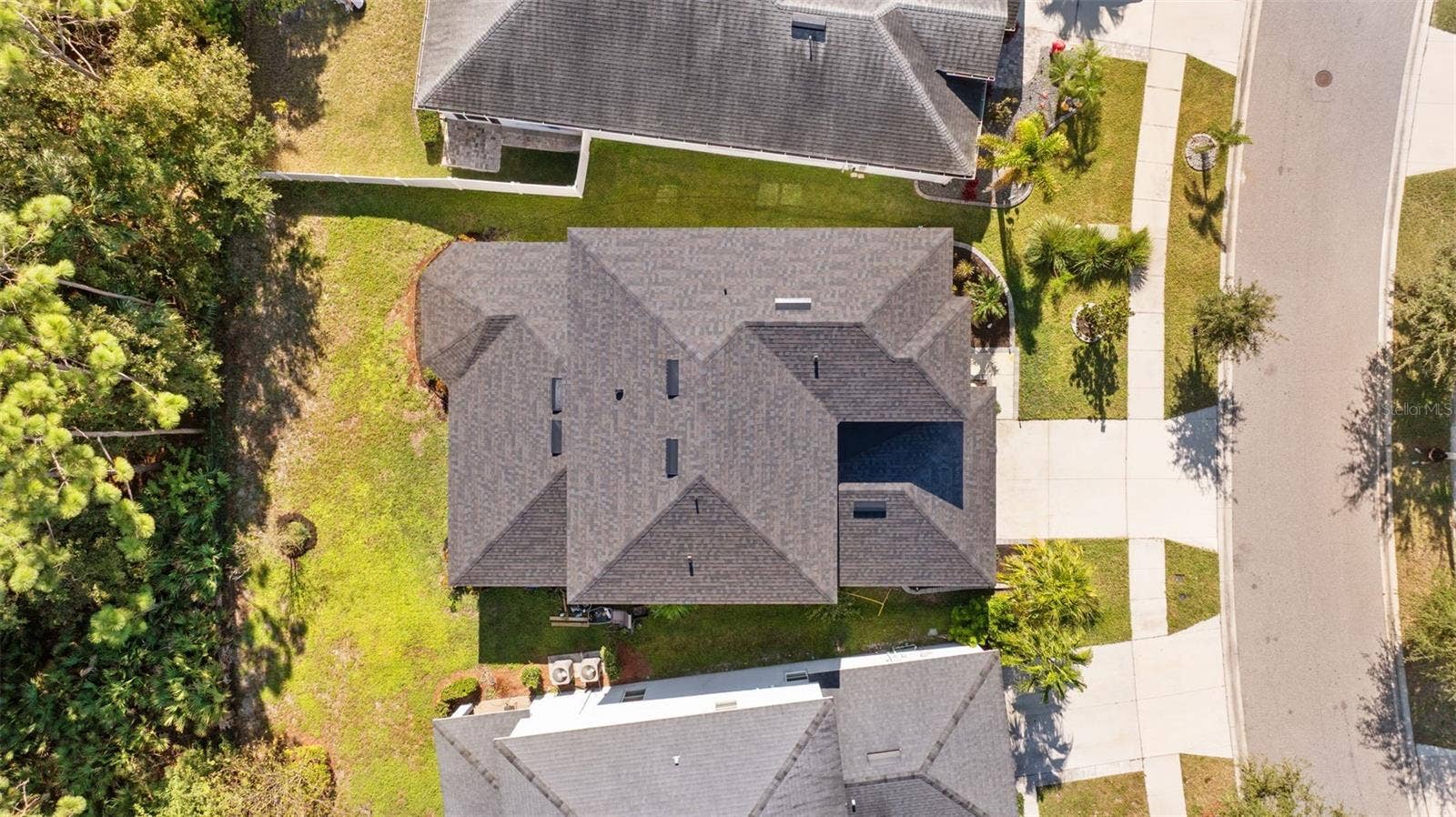 9009 SPRUCE CREEK CIRCLE, Riverview, FL 33578 9009 SPRUCE CREEK CIRCLE, Riverview, FL 33578