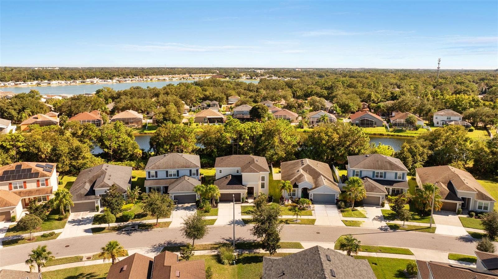 9009 SPRUCE CREEK CIRCLE, Riverview, FL 33578 9009 SPRUCE CREEK CIRCLE, Riverview, FL 33578