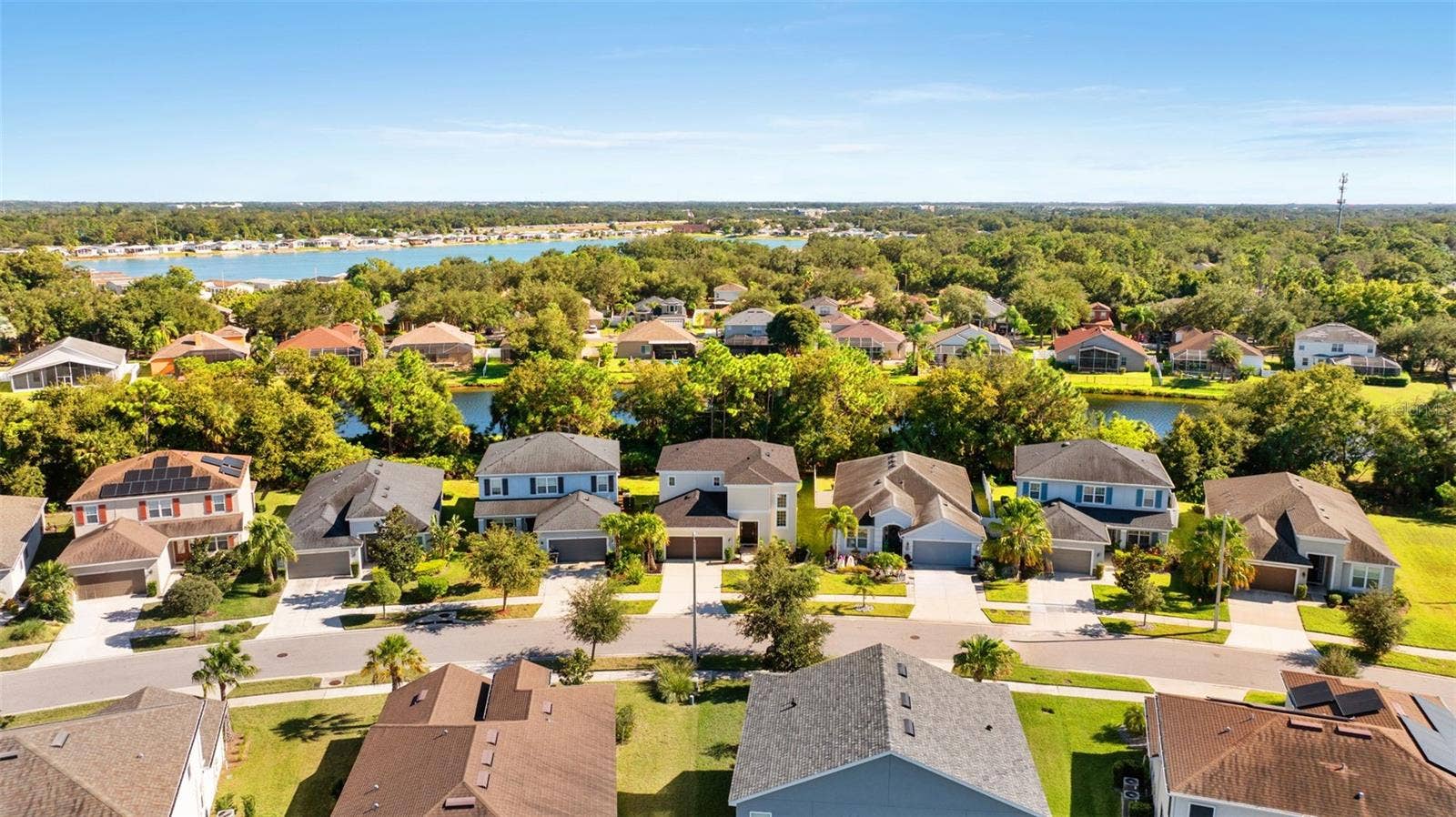 9009 SPRUCE CREEK CIRCLE, Riverview, FL 33578 9009 SPRUCE CREEK CIRCLE, Riverview, FL 33578