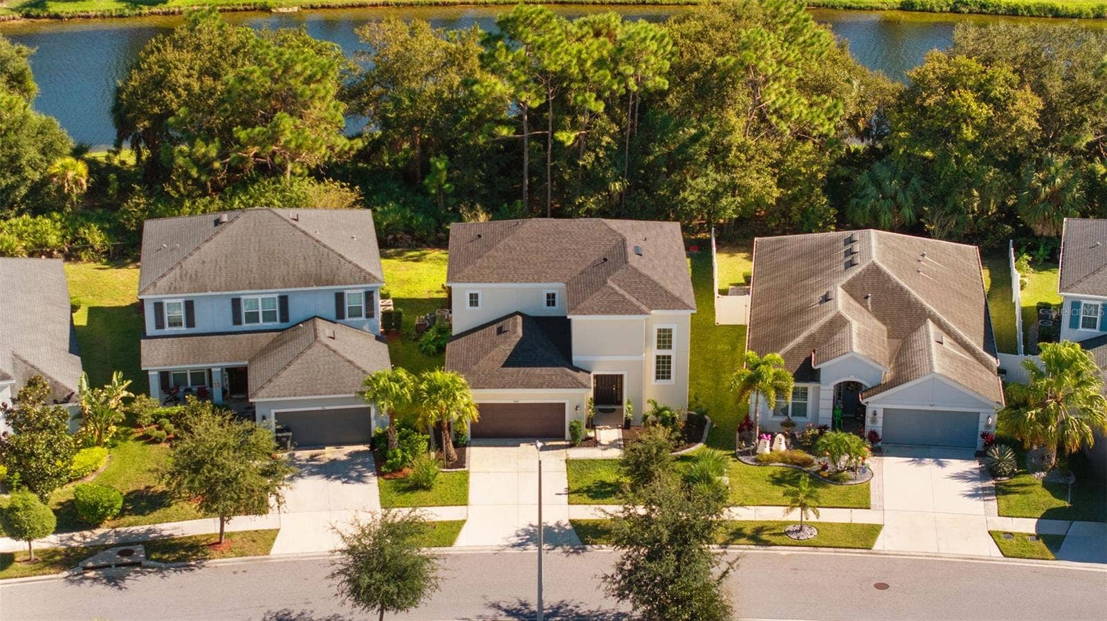 9009 SPRUCE CREEK CIRCLE, Riverview, FL 33578 9009 SPRUCE CREEK CIRCLE, Riverview, FL 33578