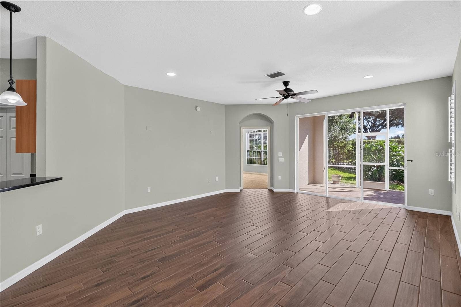 792 GRASSLANDS VILLAGE CIRCLE, #792, Lakeland, FL 33803 FAMILY ROOM