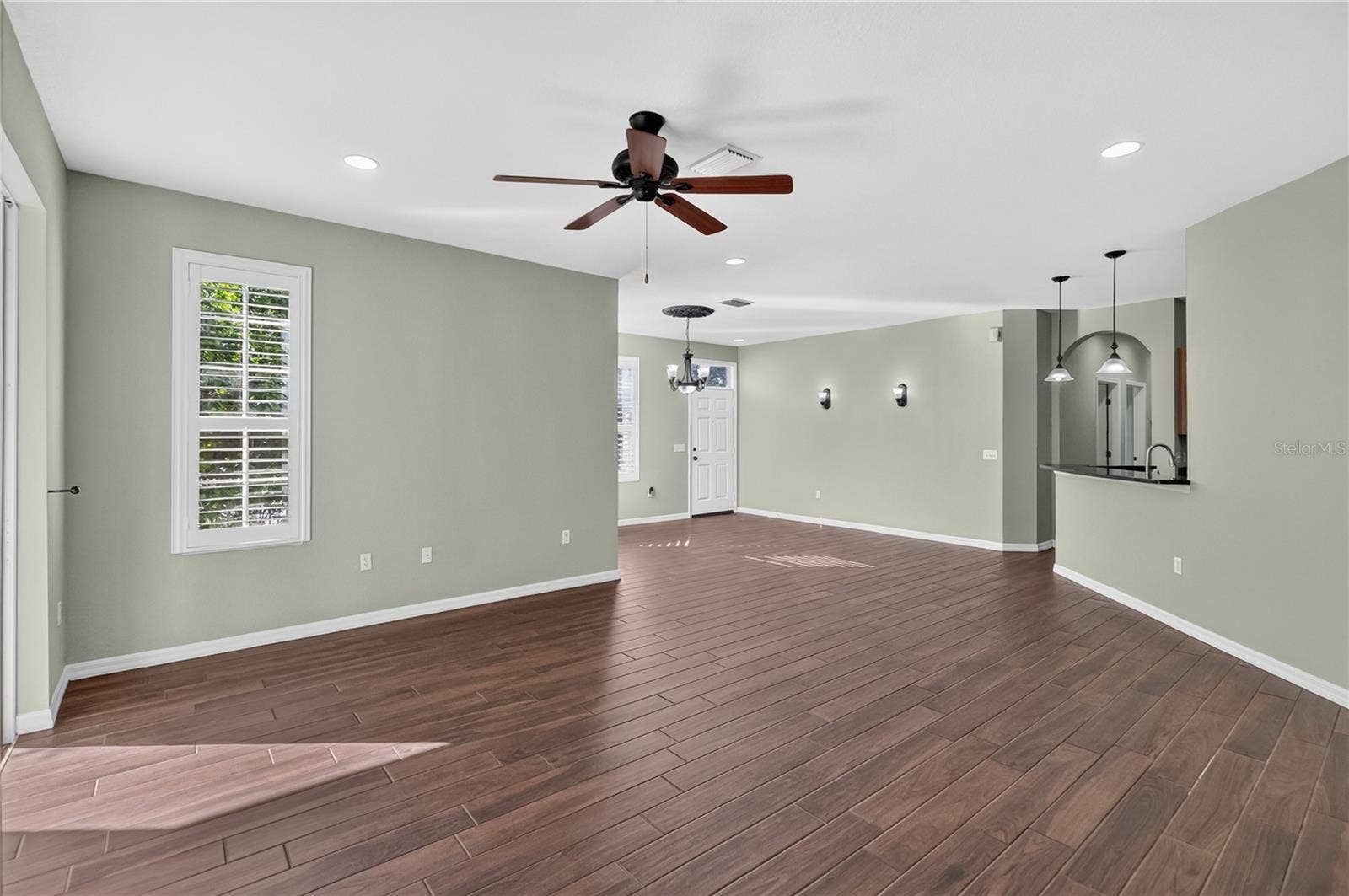 792 GRASSLANDS VILLAGE CIRCLE, #792, Lakeland, FL 33803 FAMILY ROOM