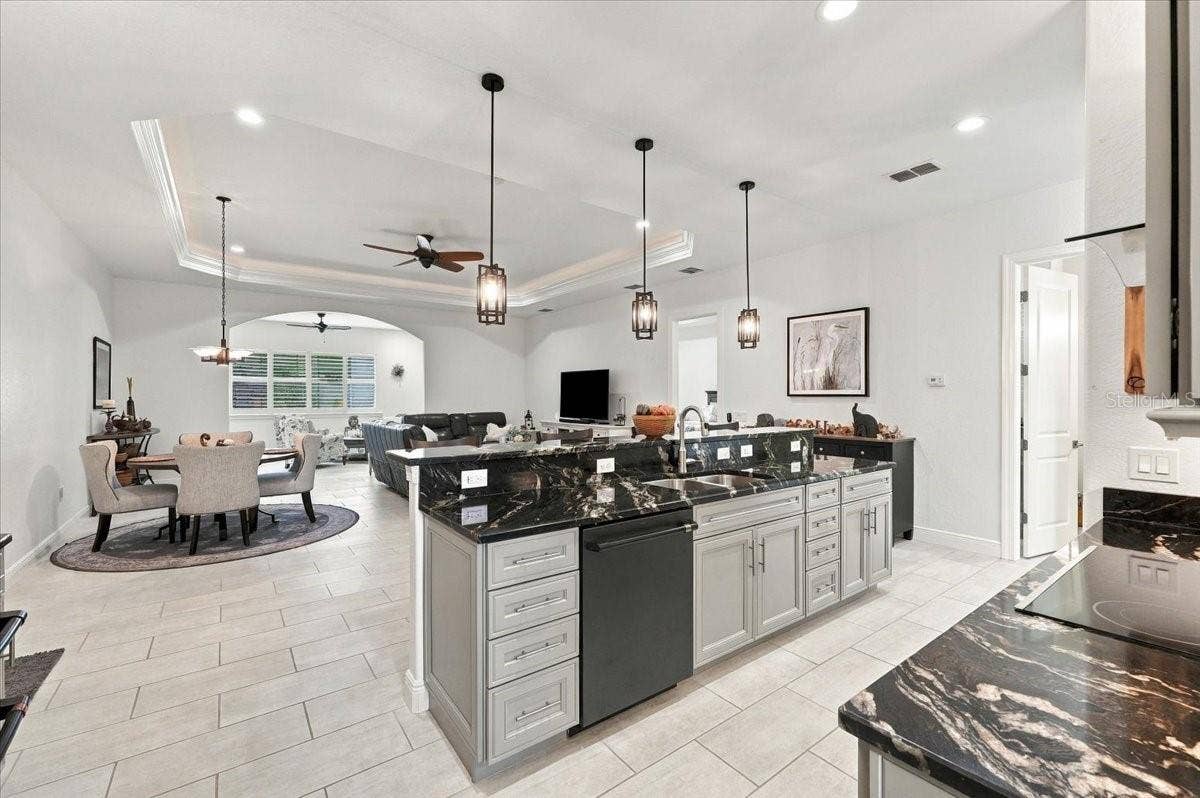 516 HOMECOMING WAY, Polk City, FL 33868