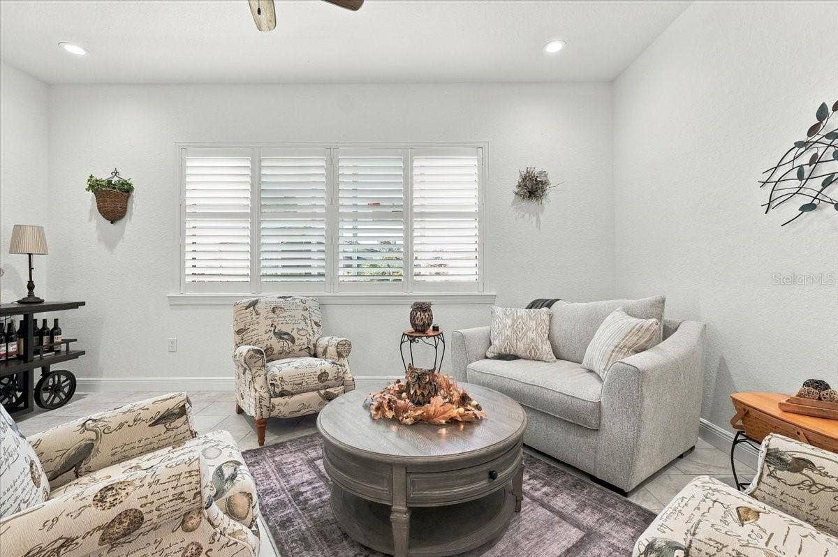 516 HOMECOMING WAY, Polk City, FL 33868