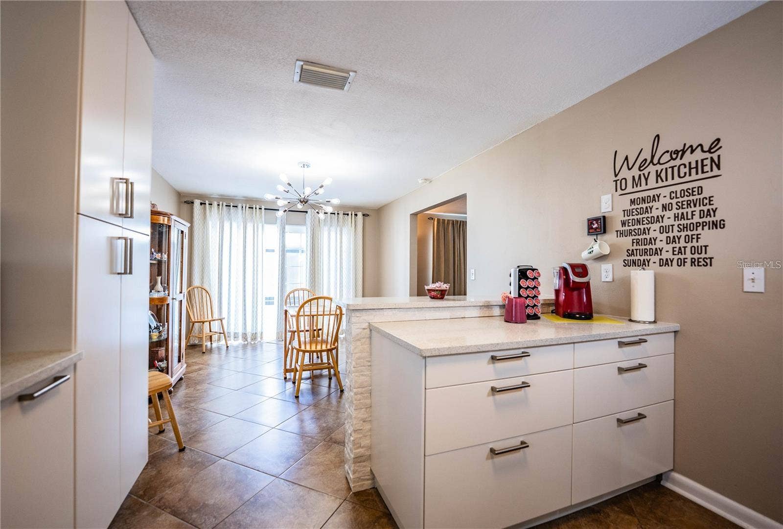 501 CAMEO DRIVE, Lakeland, FL 33803 501 CAMEO DRIVE, Lakeland, FL 33803