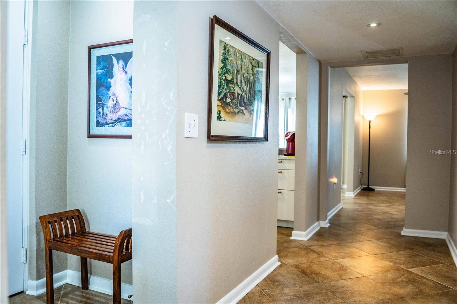 501 CAMEO DRIVE, Lakeland, FL 33803 Hallway