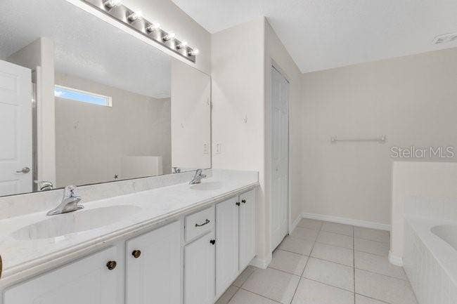 501 LAKE VILLA WAY, Haines City, FL 33844 501 LAKE VILLA WAY, Haines City, FL 33844