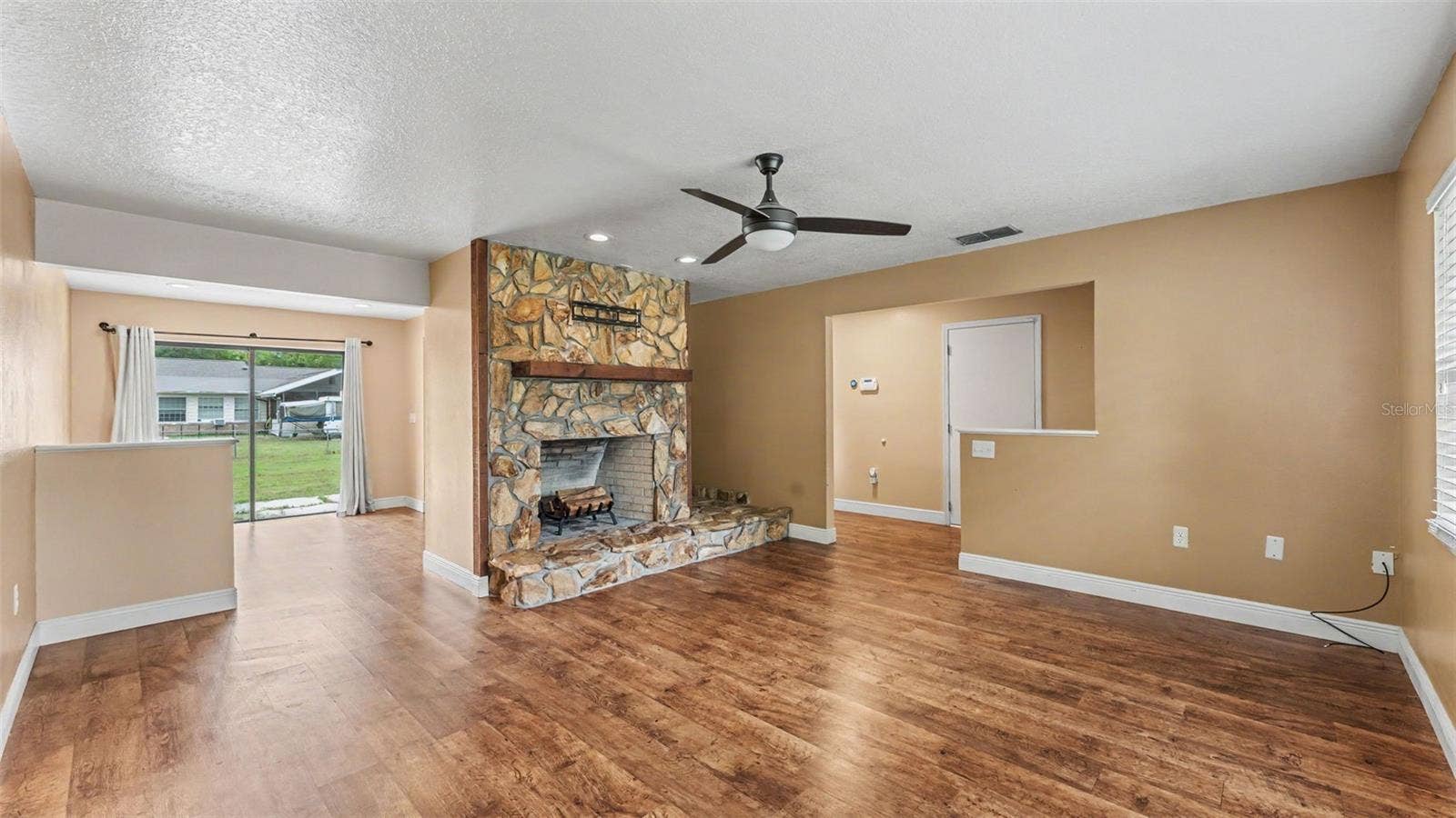 244 JENNY WAY, Lakeland, FL 33809 244 JENNY WAY, Lakeland, FL 33809