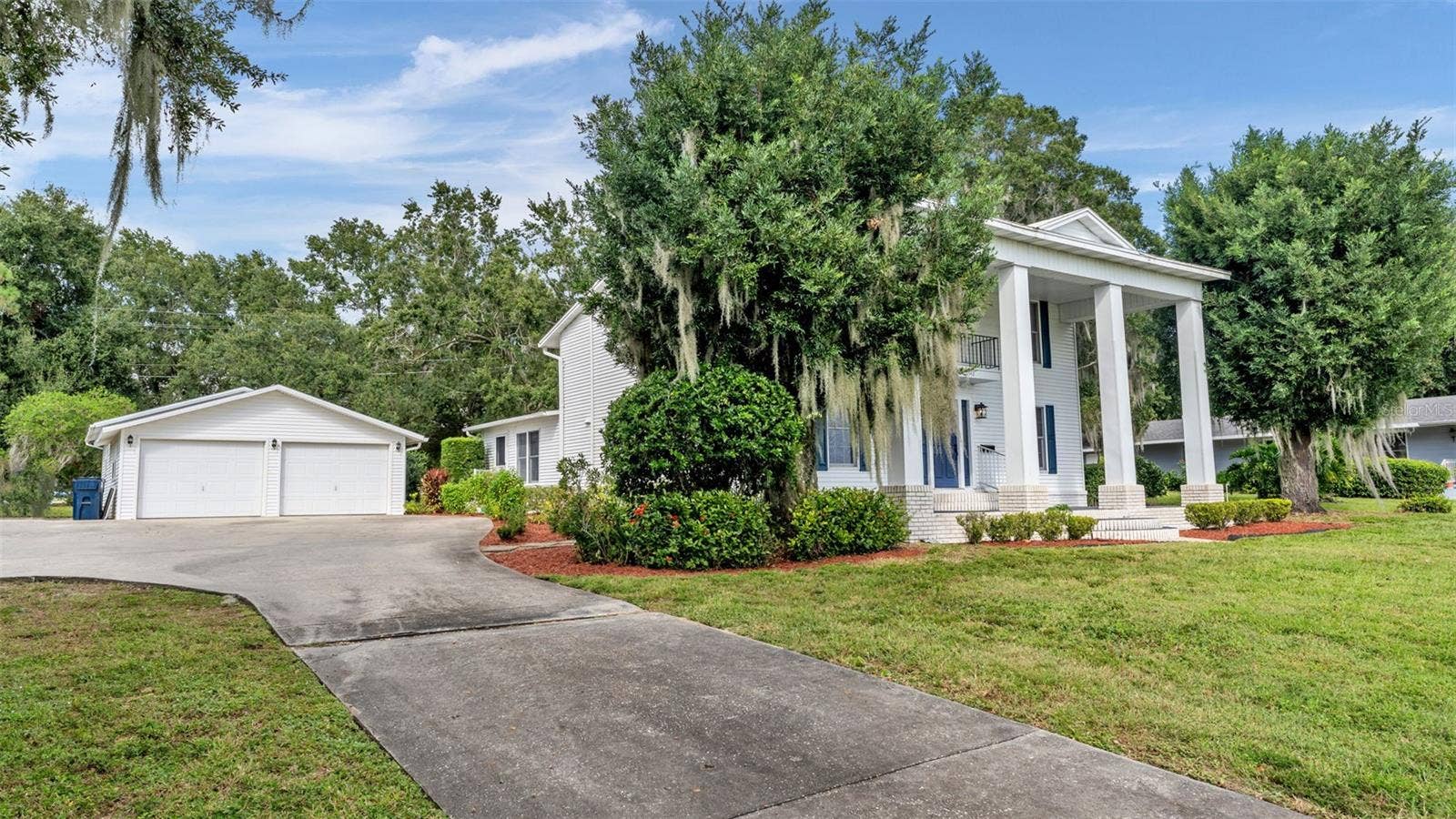 1542 LAKE ARIANA BOULEVARD, Auburndale, FL 33823