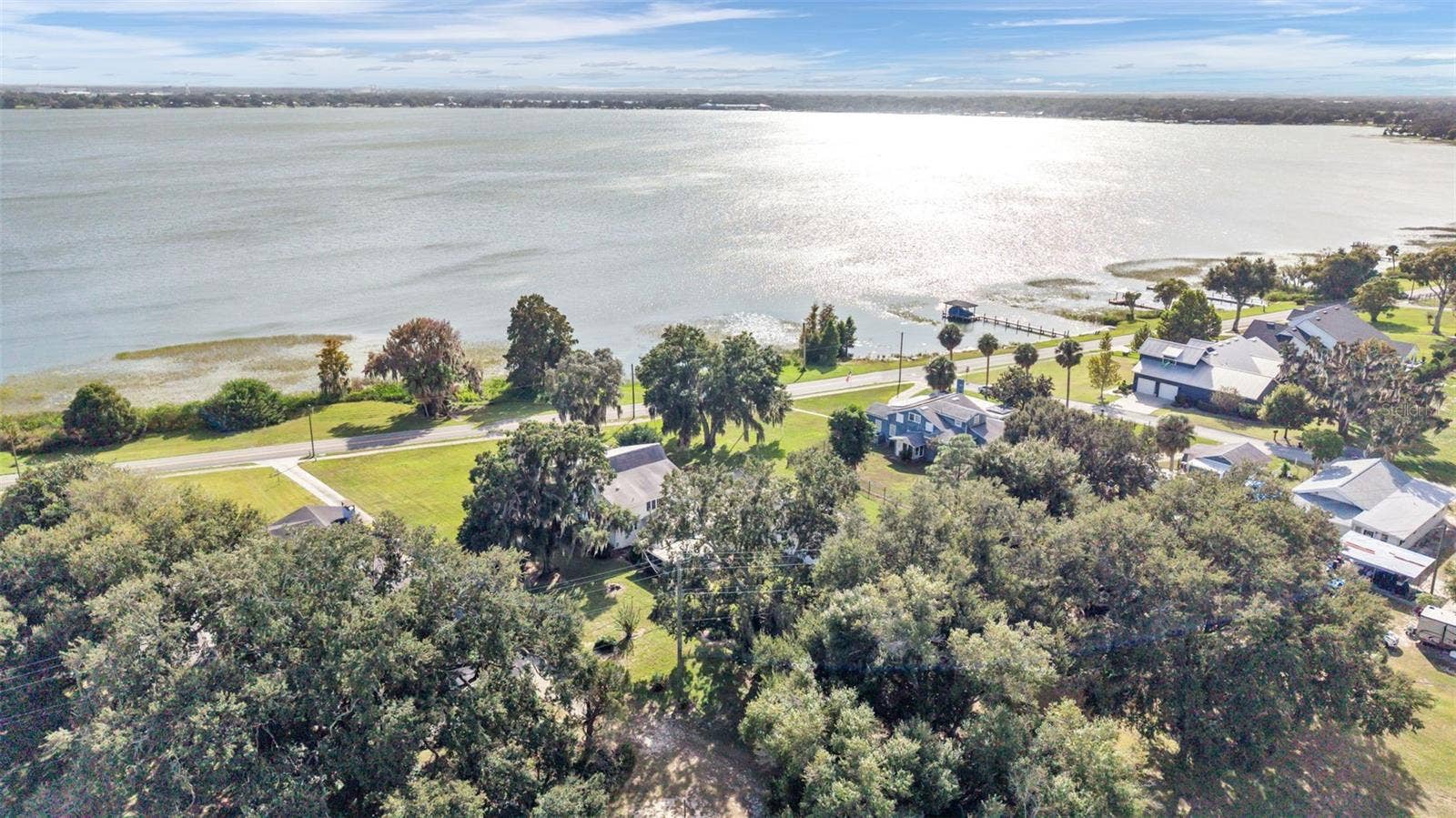 1542 LAKE ARIANA BOULEVARD, Auburndale, FL 33823