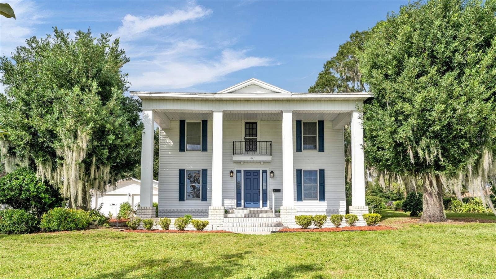 1542 LAKE ARIANA BOULEVARD, Auburndale, FL 33823