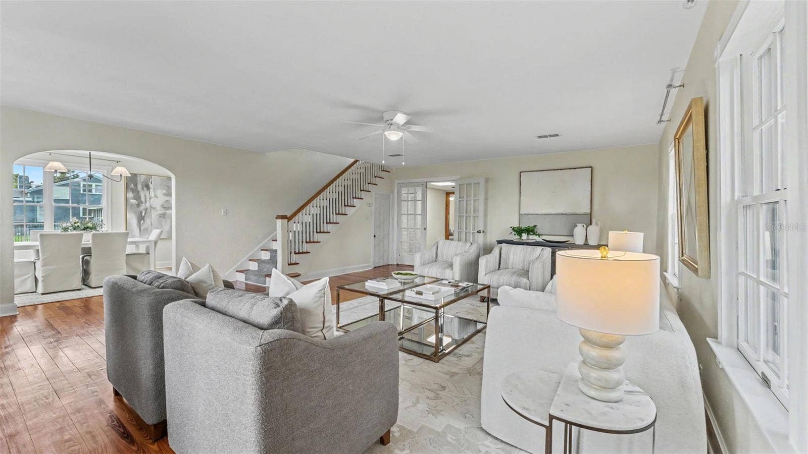 1542 LAKE ARIANA BOULEVARD, Auburndale, FL 33823