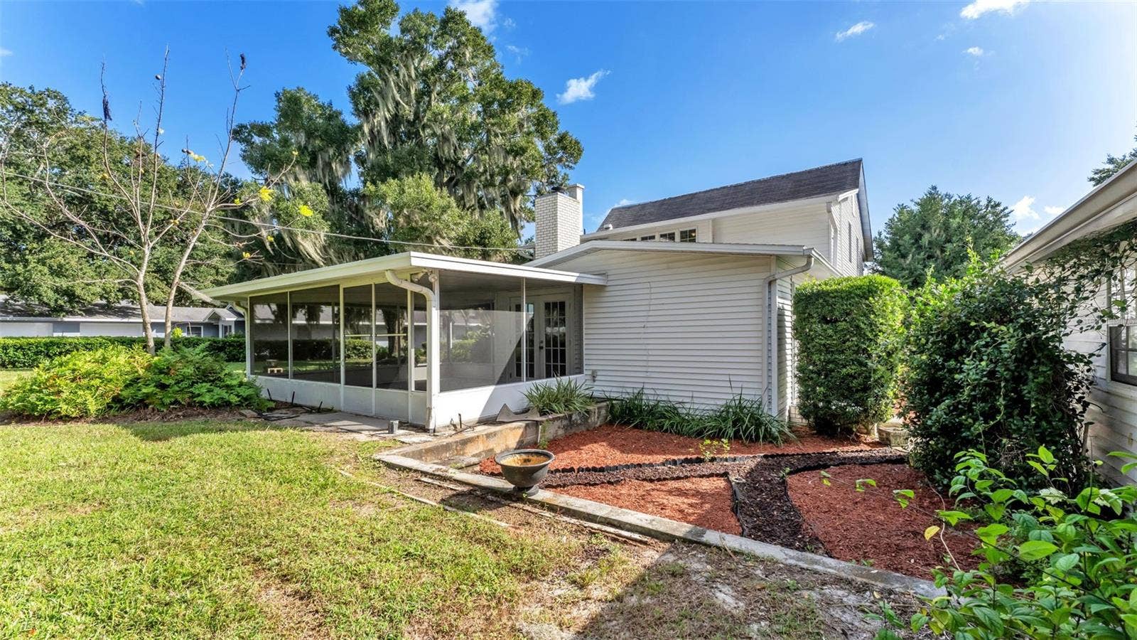 1542 LAKE ARIANA BOULEVARD, Auburndale, FL 33823