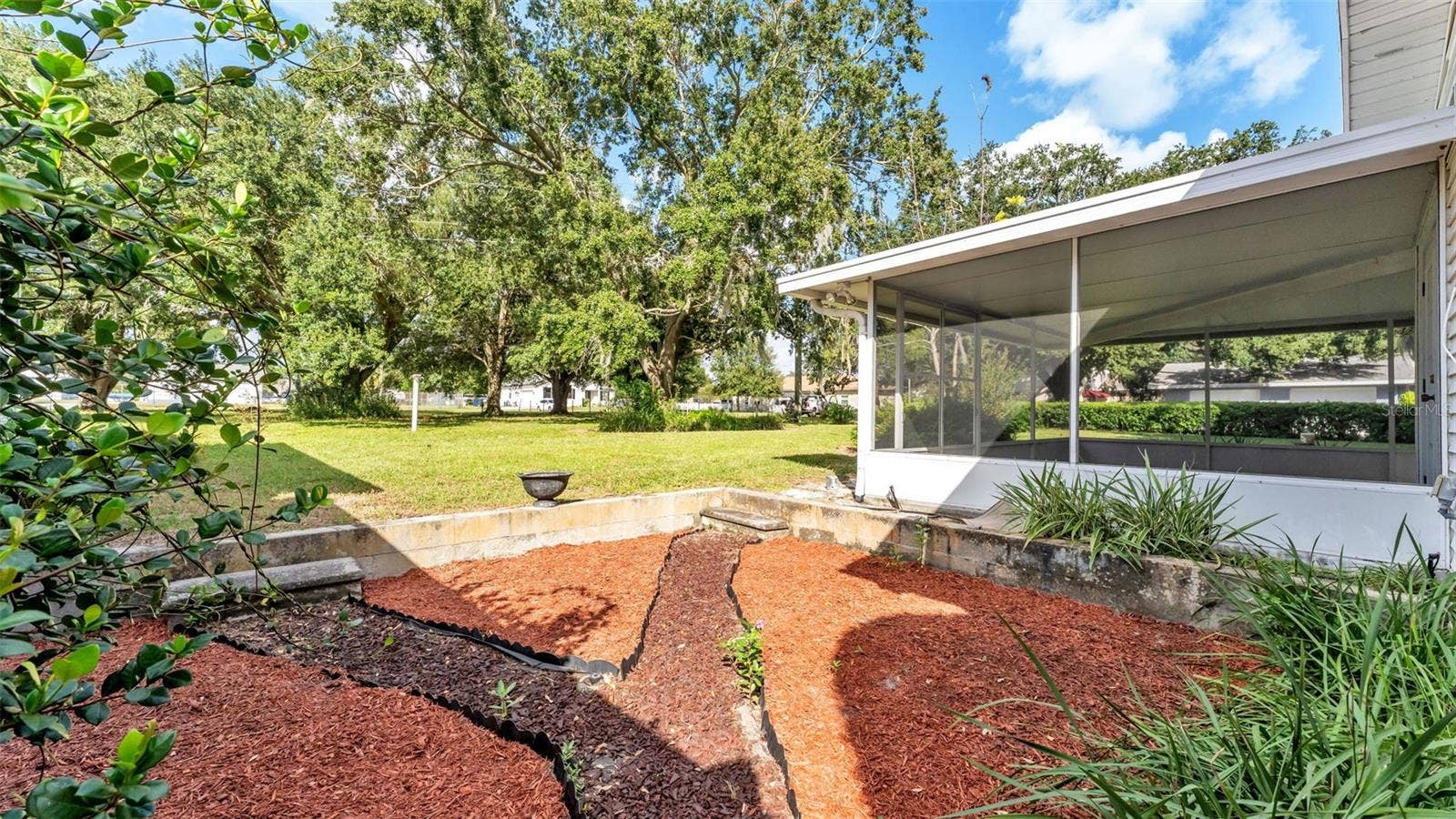 1542 LAKE ARIANA BOULEVARD, Auburndale, FL 33823