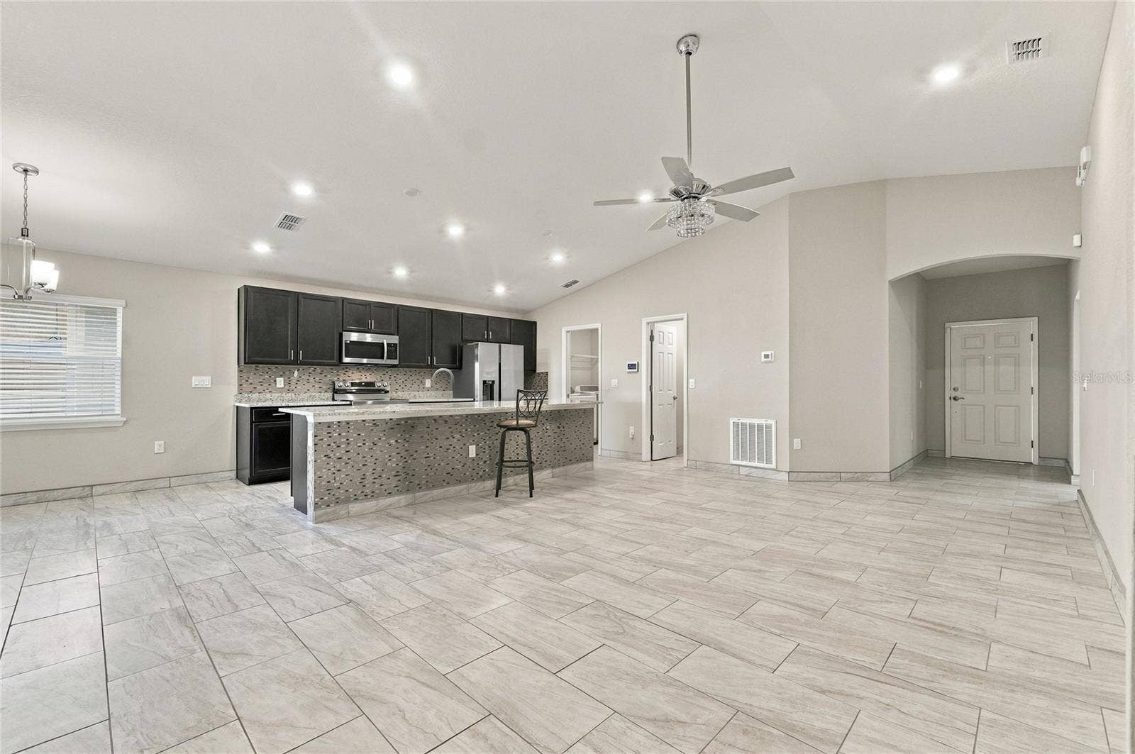 1036 ARUBA AVENUE, Mulberry, FL 33860