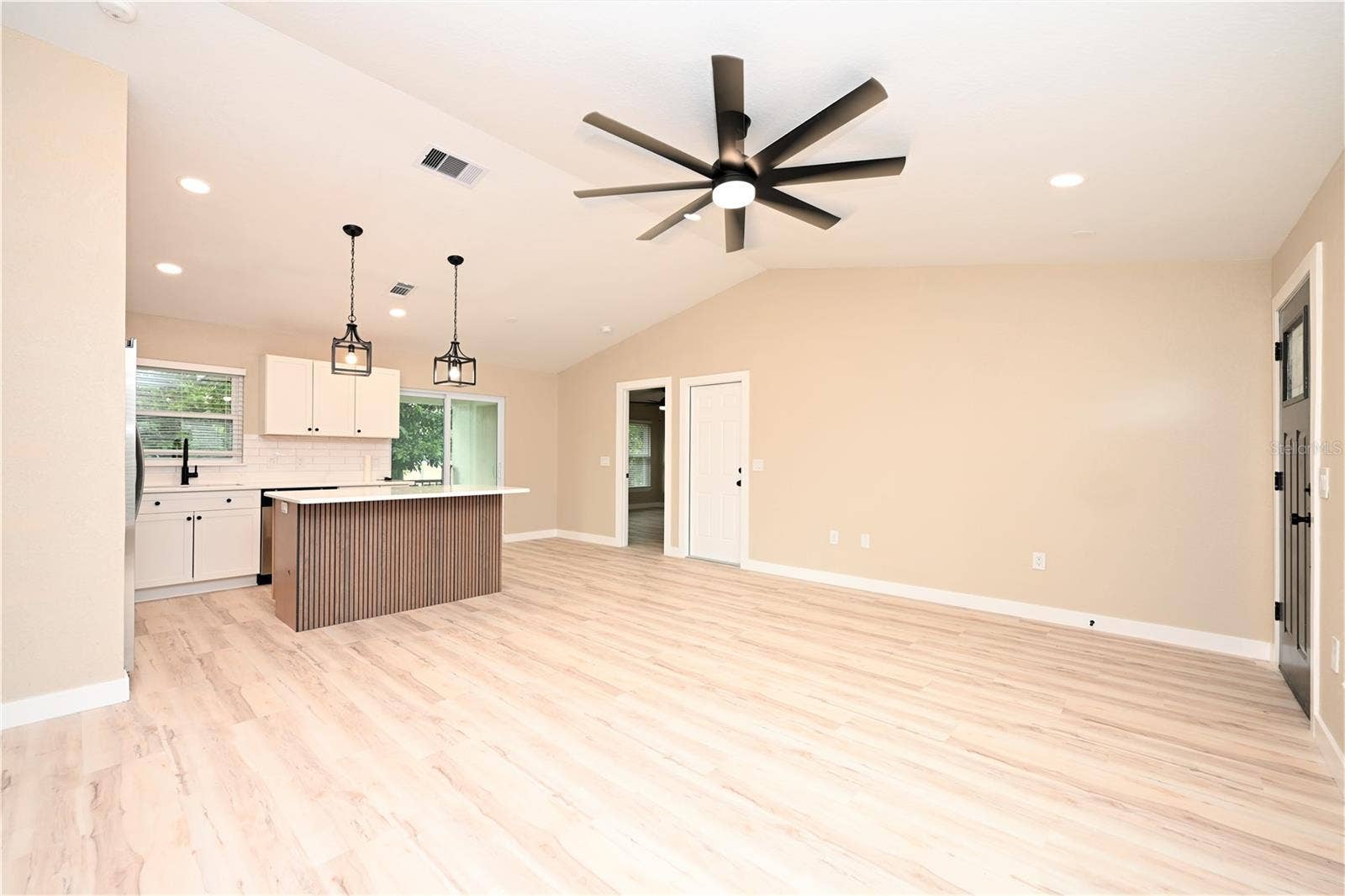 234 TRAILVIEW WAY, Polk City, FL 33868