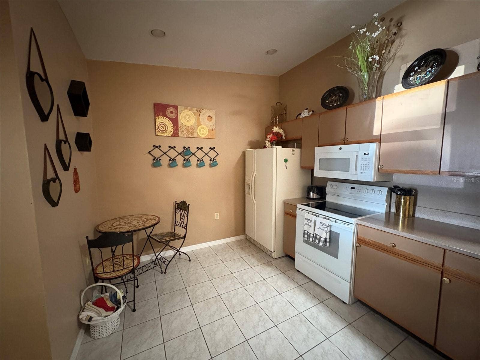 6380 EGRET DRIVE, #33, Lakeland, FL 33809 6380 EGRET DRIVE, #33, Lakeland, FL 33809