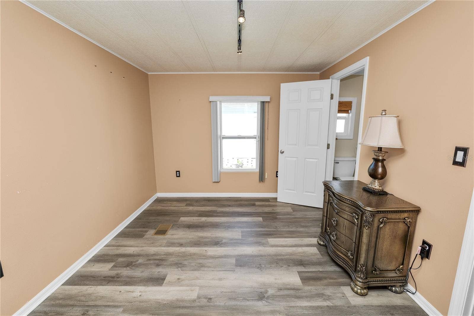 918 PINE RIDGE DRIVE, Lakeland, FL 33809 918 PINE RIDGE DRIVE, Lakeland, FL 33809