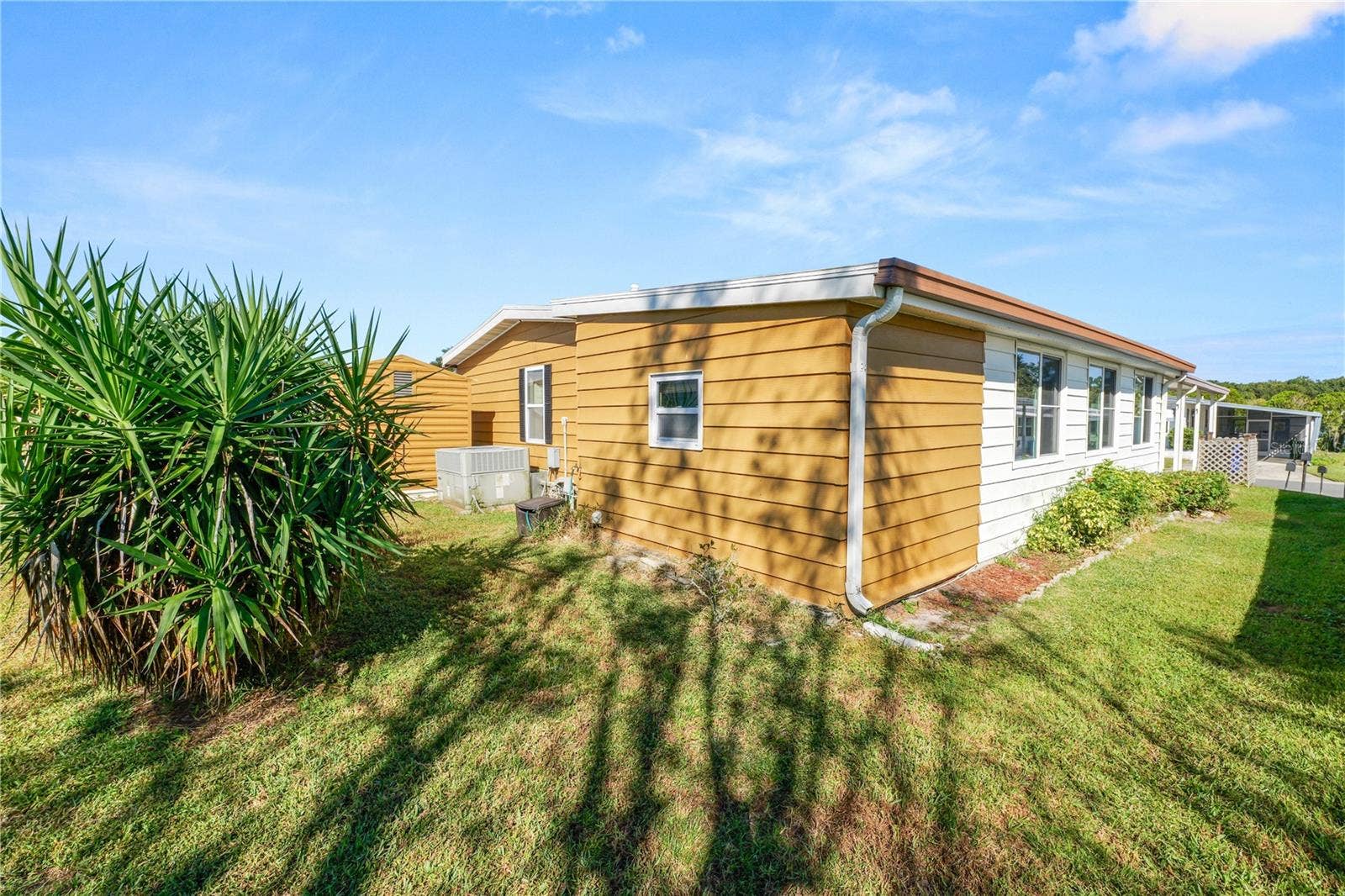 918 PINE RIDGE DRIVE, Lakeland, FL 33809 918 PINE RIDGE DRIVE, Lakeland, FL 33809