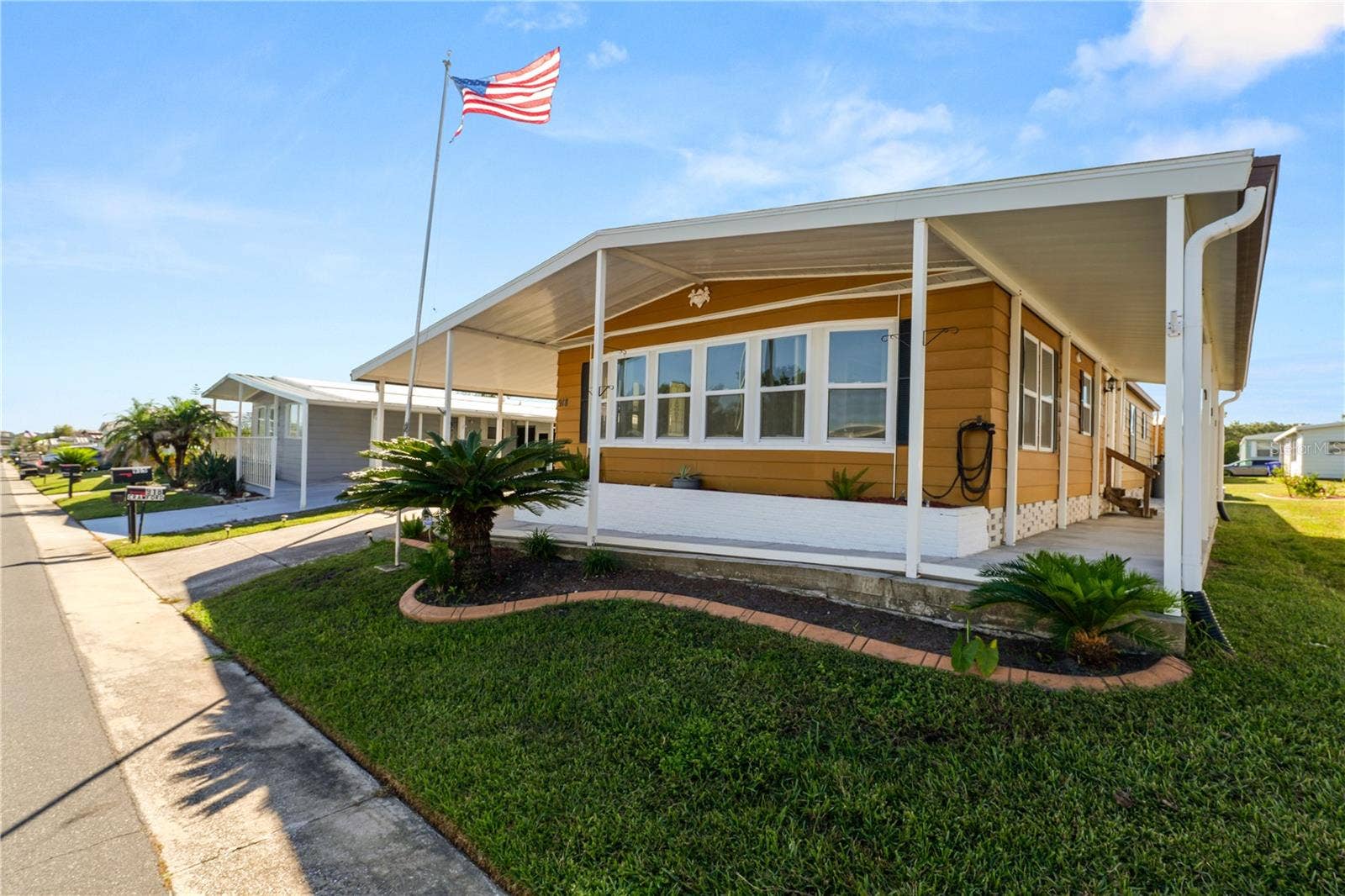 918 PINE RIDGE DRIVE, Lakeland, FL 33809 918 PINE RIDGE DRIVE, Lakeland, FL 33809