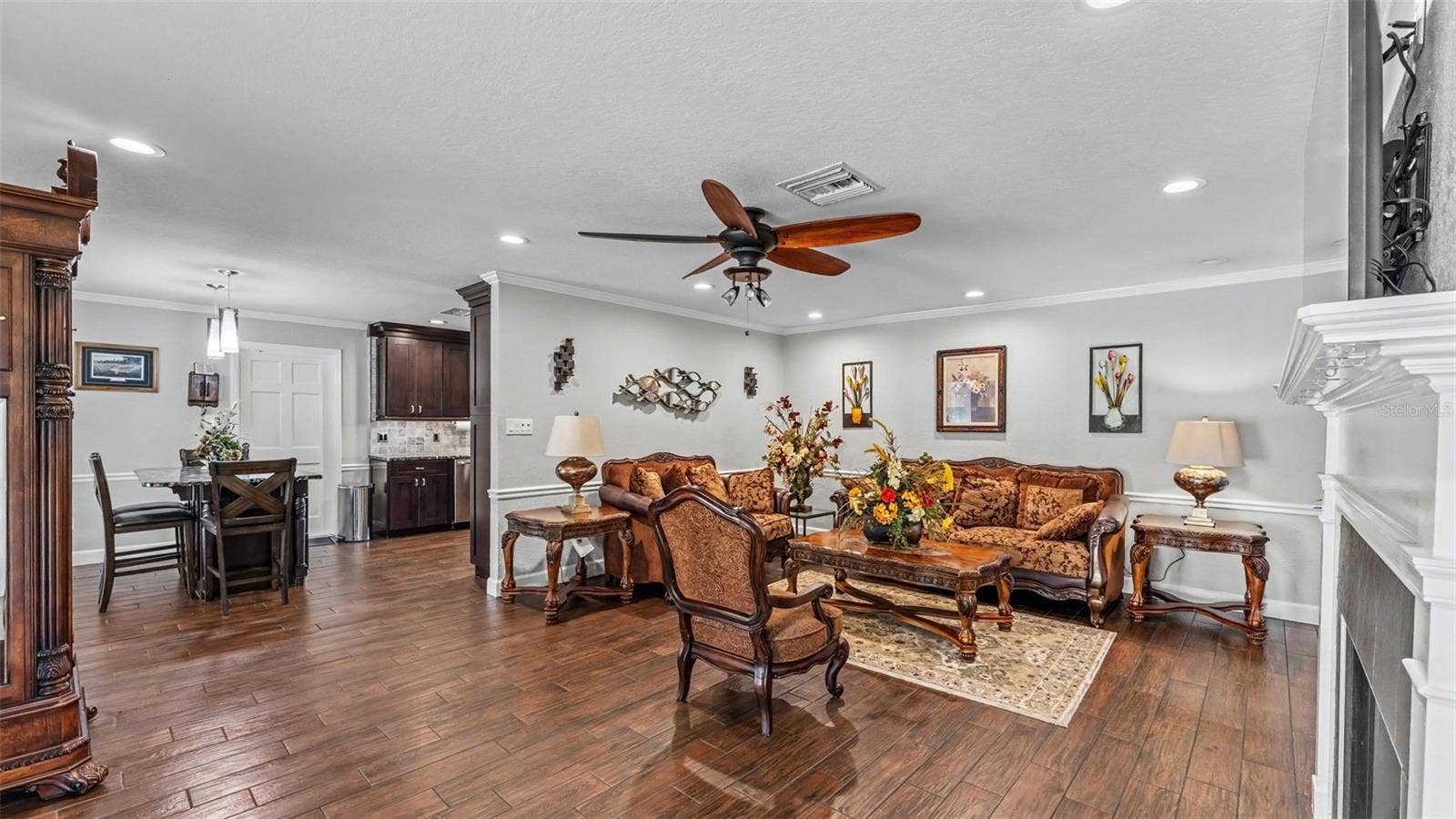 2050 LAKE ARIANA BOULEVARD, Auburndale, FL 33823 2050 LAKE ARIANA BOULEVARD, Auburndale, FL 33823