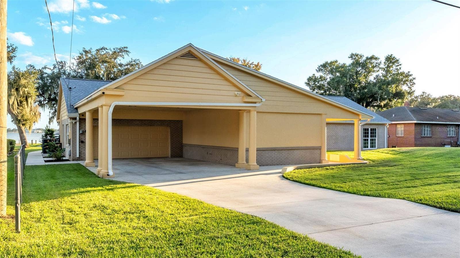 2050 LAKE ARIANA BOULEVARD, Auburndale, FL 33823 2050 LAKE ARIANA BOULEVARD, Auburndale, FL 33823