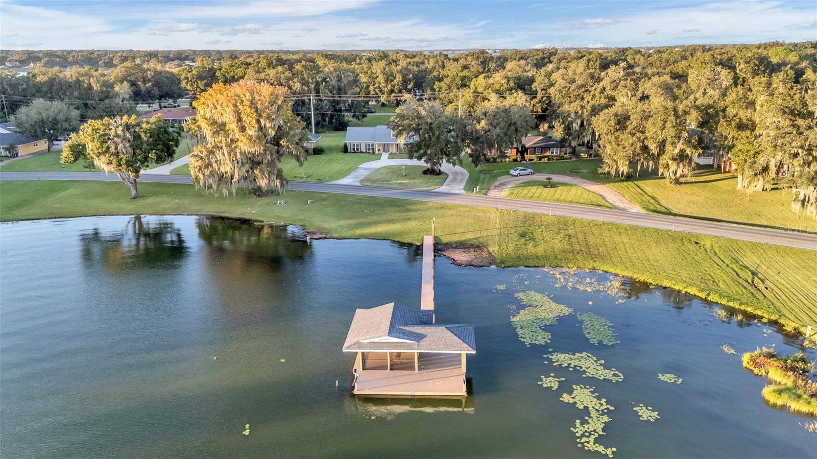 2050 LAKE ARIANA BOULEVARD, Auburndale, FL 33823 2050 LAKE ARIANA BOULEVARD, Auburndale, FL 33823