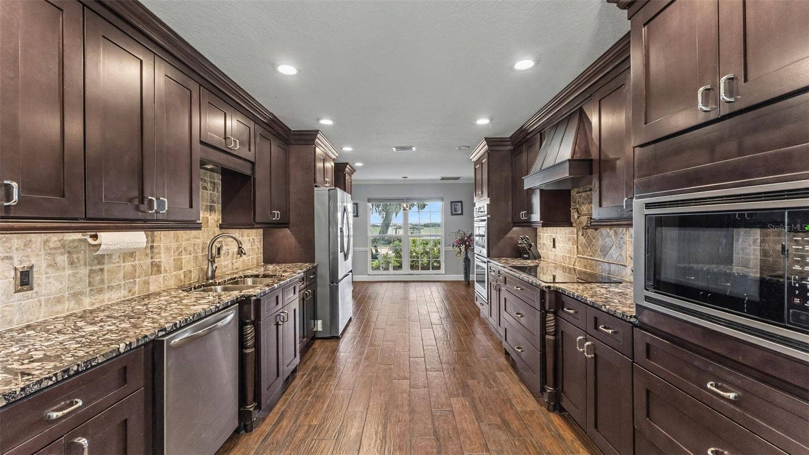 2050 LAKE ARIANA BOULEVARD, Auburndale, FL 33823 2050 LAKE ARIANA BOULEVARD, Auburndale, FL 33823