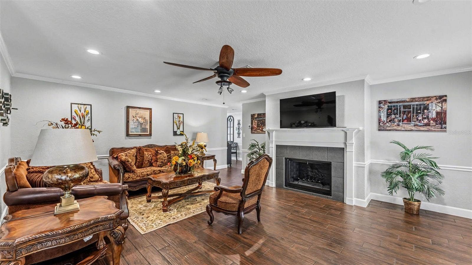 2050 LAKE ARIANA BOULEVARD, Auburndale, FL 33823 2050 LAKE ARIANA BOULEVARD, Auburndale, FL 33823