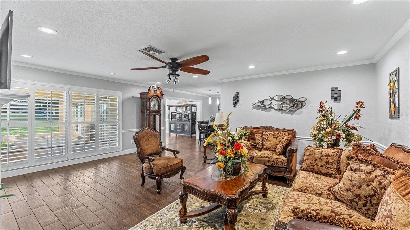 2050 LAKE ARIANA BOULEVARD, Auburndale, FL 33823 2050 LAKE ARIANA BOULEVARD, Auburndale, FL 33823