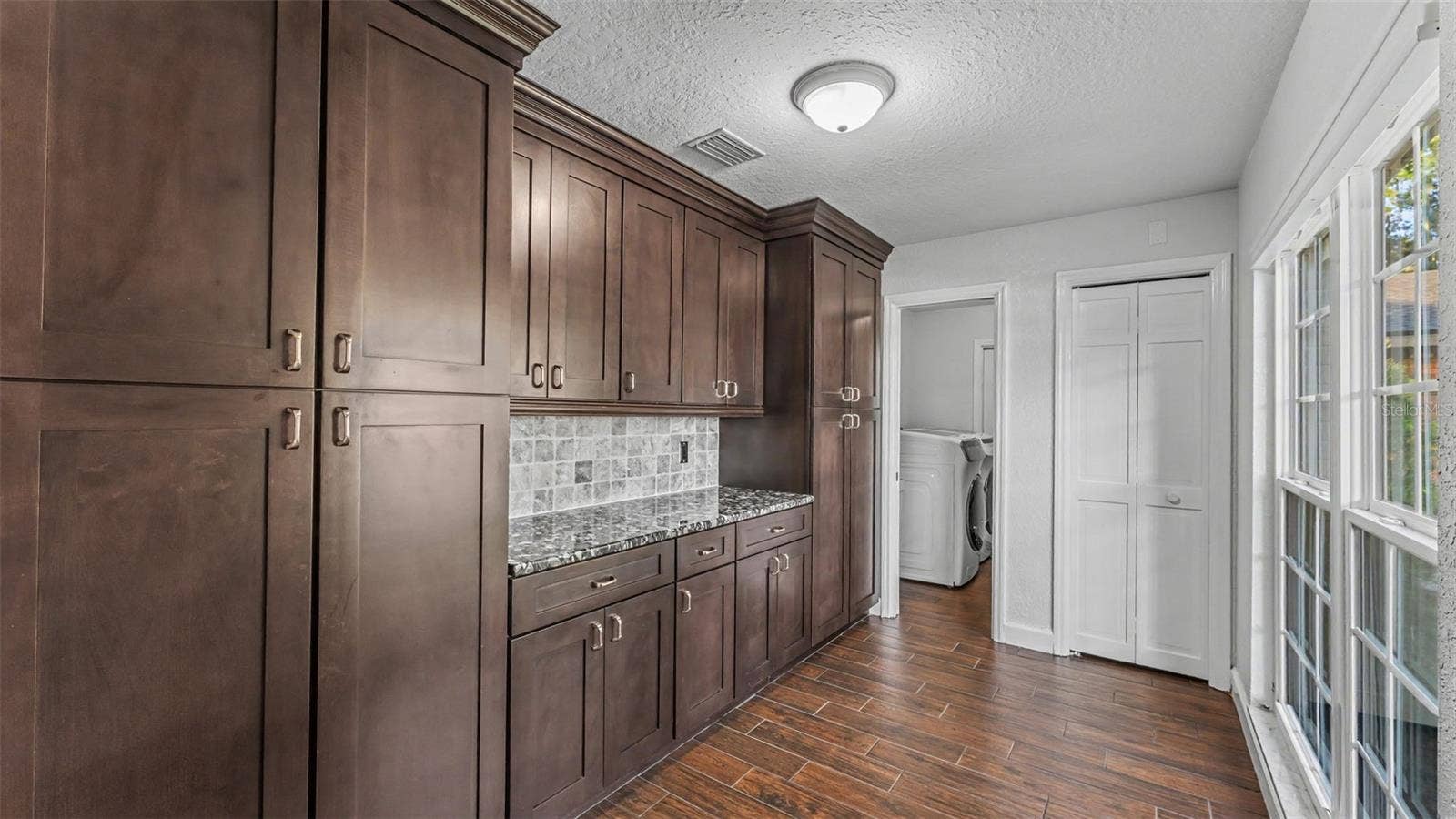 2050 LAKE ARIANA BOULEVARD, Auburndale, FL 33823 2050 LAKE ARIANA BOULEVARD, Auburndale, FL 33823