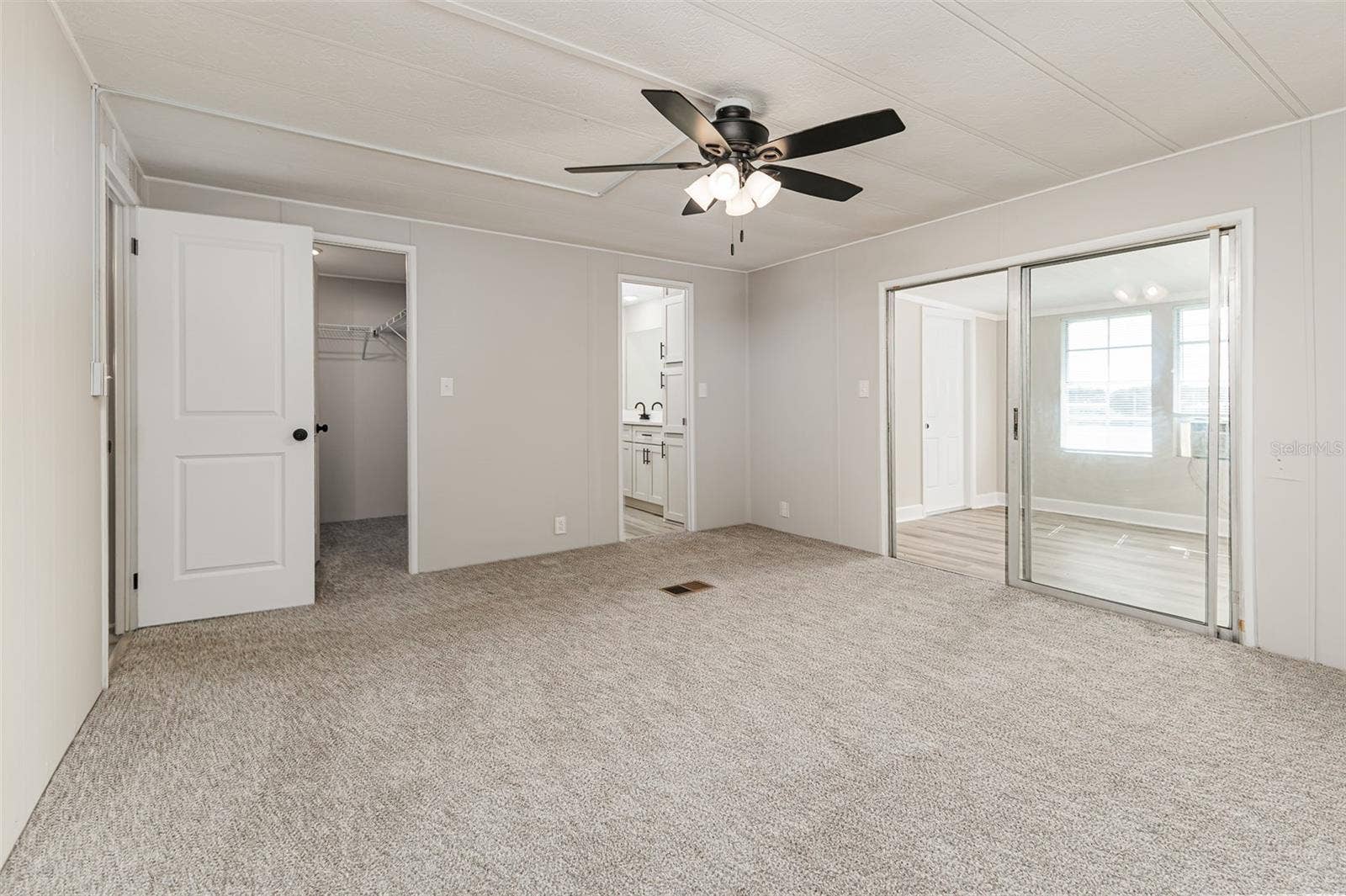 2055 S FLORAL AVENUE, #306, Bartow, FL 33830