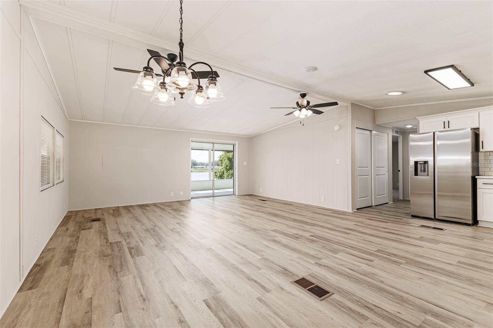 2055 S FLORAL AVENUE, #306, Bartow, FL 33830