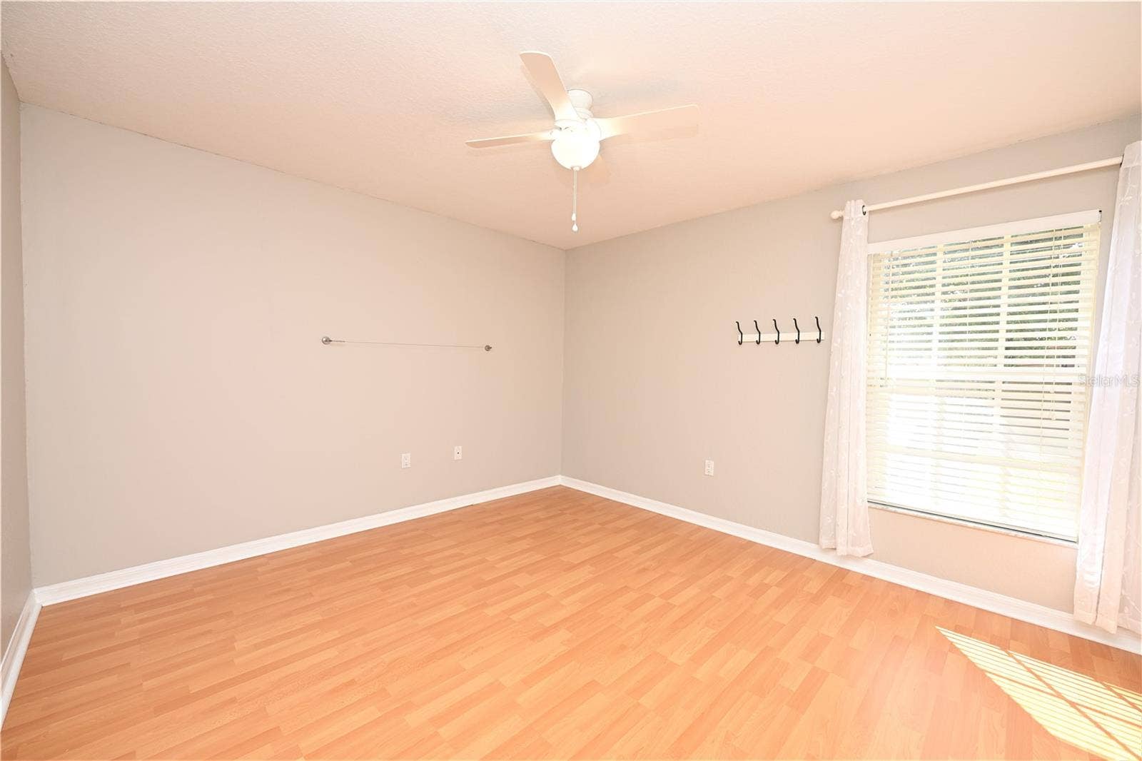 3518 REMINGTON OAKS WAY, Lakeland, FL 33810 3518 REMINGTON OAKS WAY, Lakeland, FL 33810