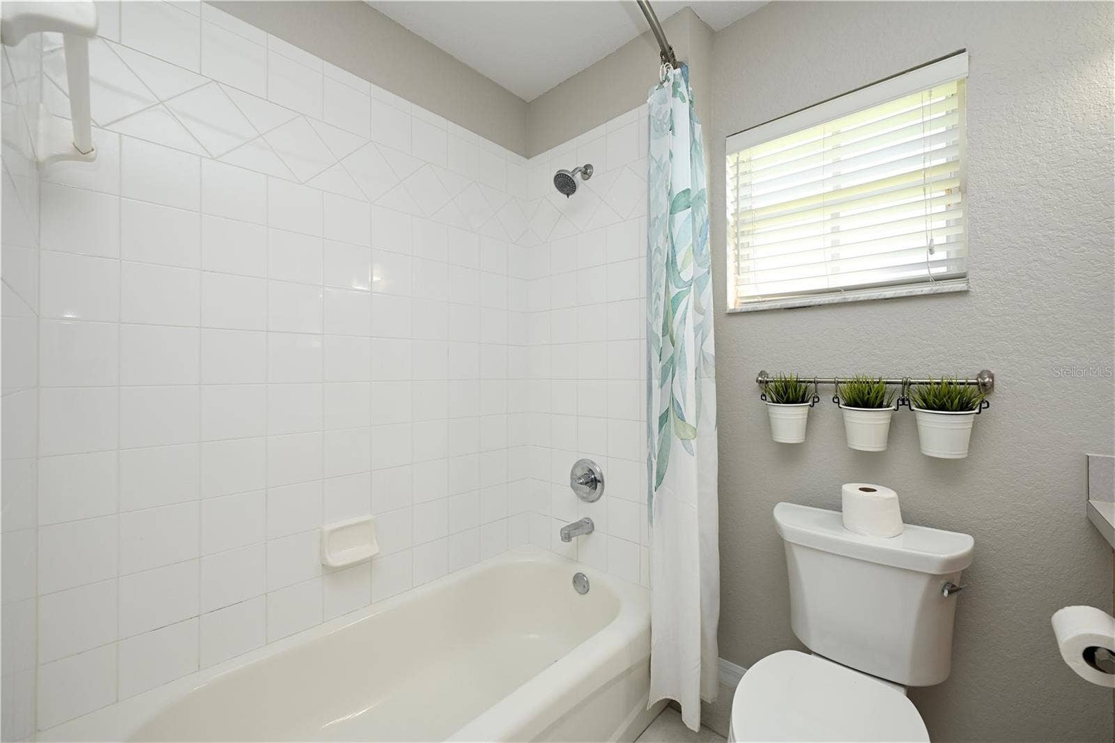 3518 REMINGTON OAKS WAY, Lakeland, FL 33810 3518 REMINGTON OAKS WAY, Lakeland, FL 33810