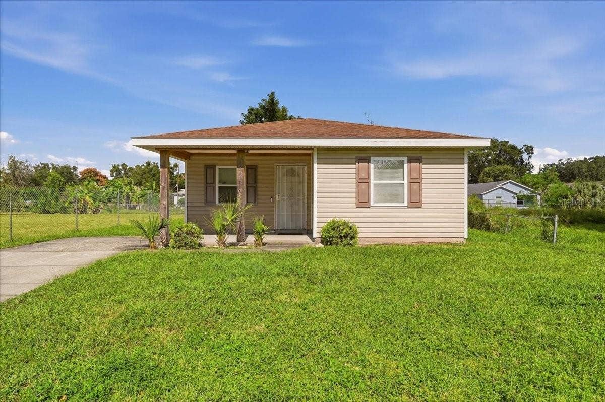 881 5TH STREET, Winter Haven, FL 33881 881 5TH STREET, Winter Haven, FL 33881