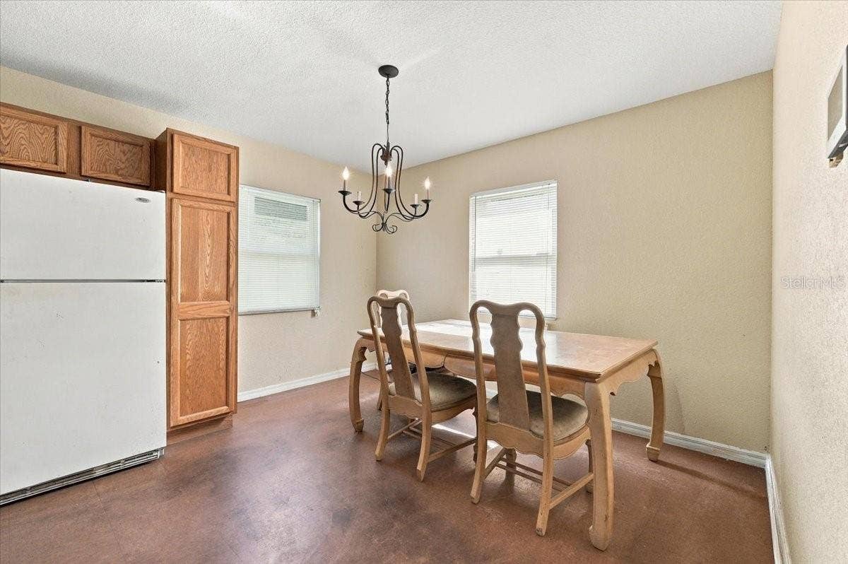 881 5TH STREET, Winter Haven, FL 33881 881 5TH STREET, Winter Haven, FL 33881