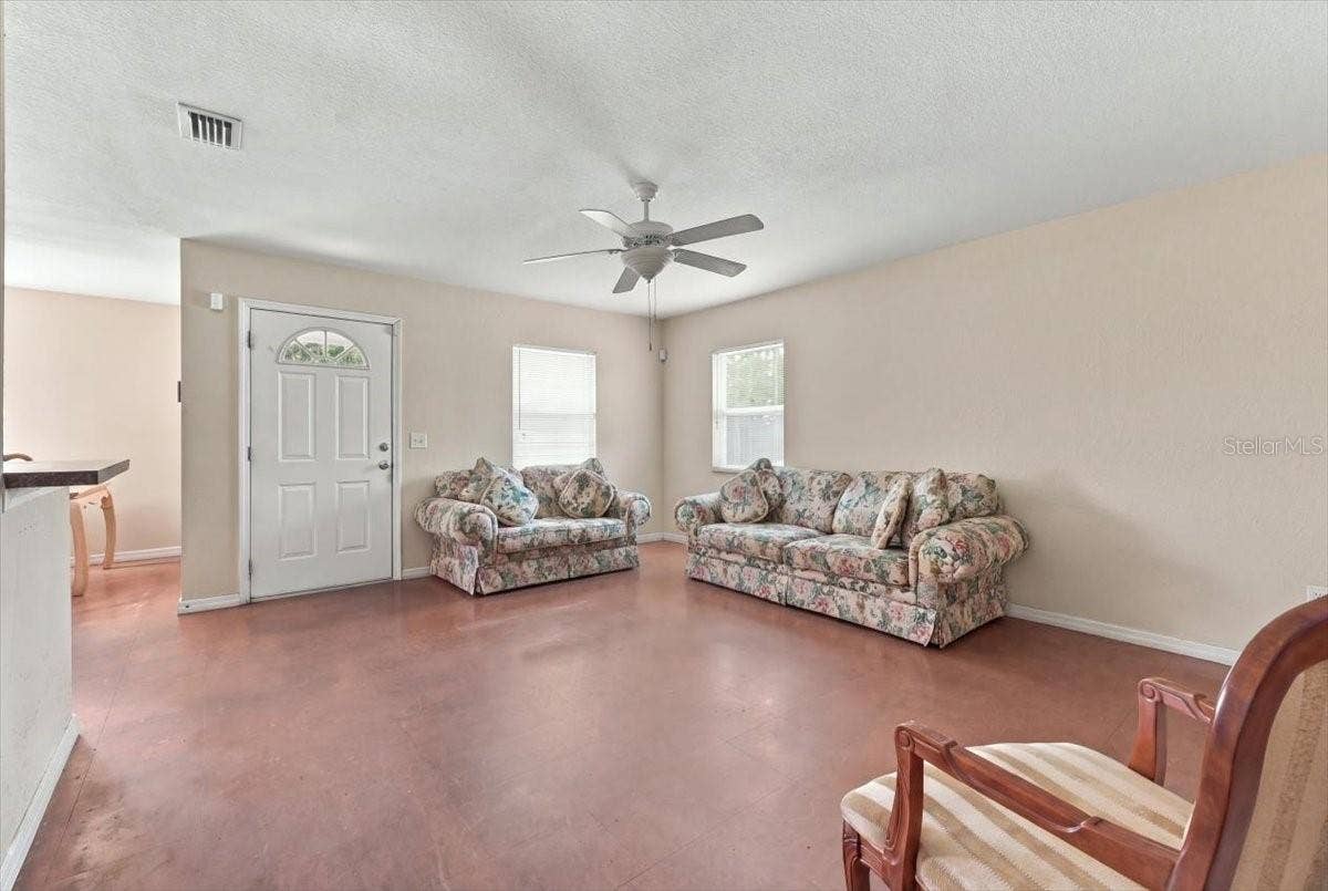 881 5TH STREET, Winter Haven, FL 33881 881 5TH STREET, Winter Haven, FL 33881