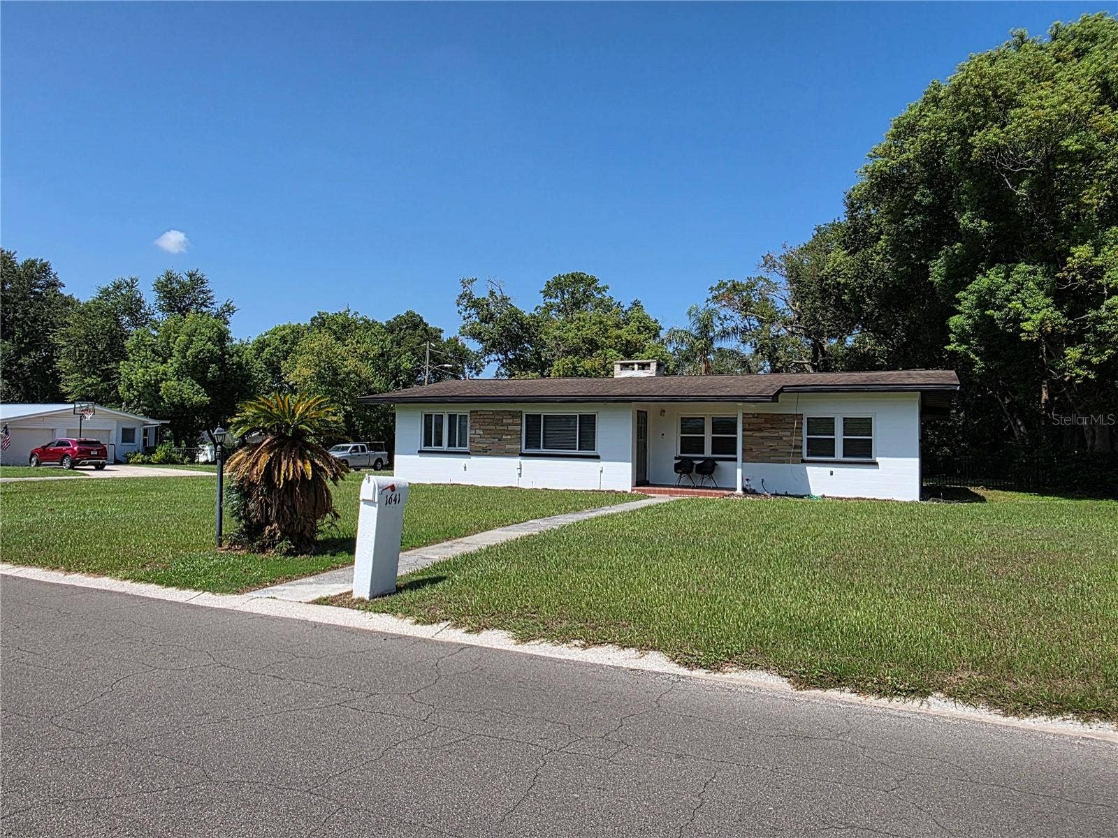 1641 MEADOWBROOK AVENUE, Lakeland, FL 33803 1641 MEADOWBROOK AVENUE, Lakeland, FL 33803