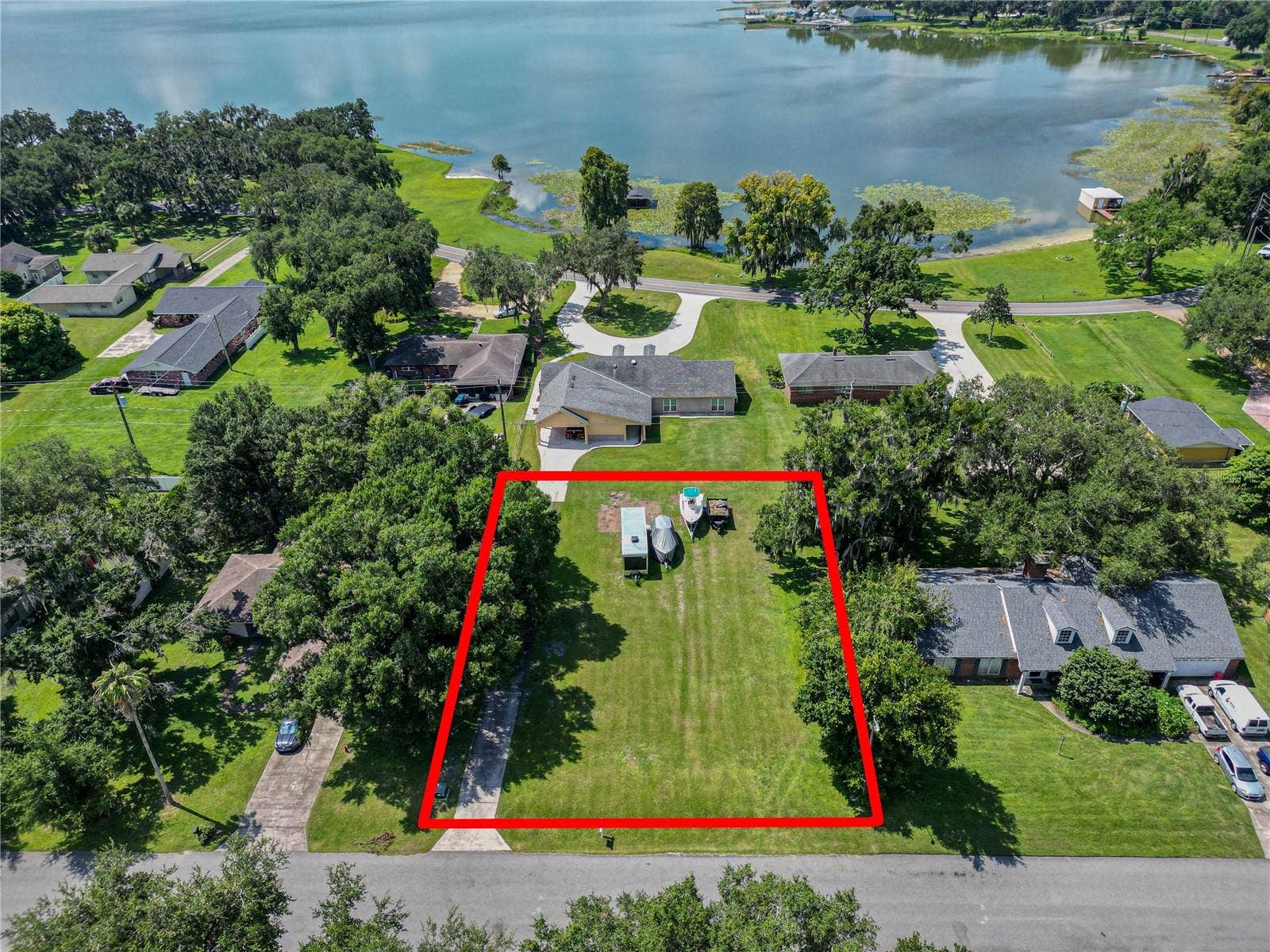 913 CRESTVIEW DRIVE, Auburndale, FL 33823