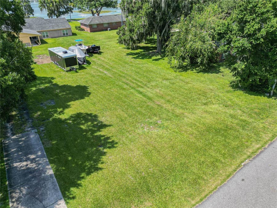 Property photo for 913 CRESTVIEW DRIVE, Auburndale, FL