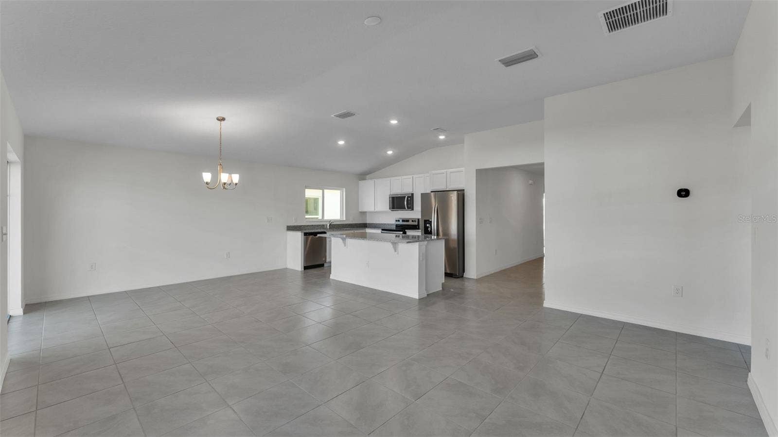809 WEDGEWOOD STREET, Lake Wales, FL 33859