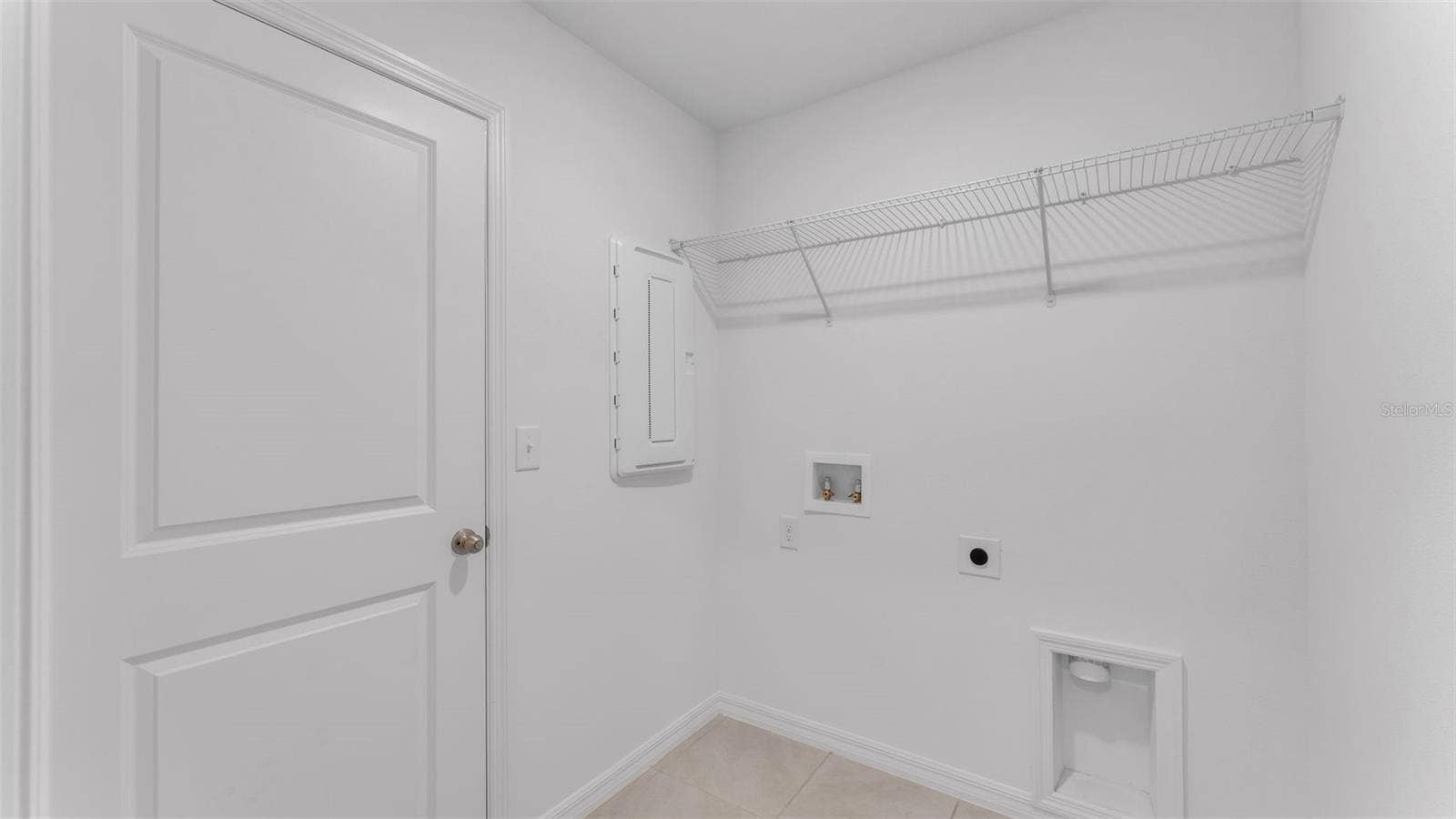 809 WEDGEWOOD STREET, Lake Wales, FL 33859