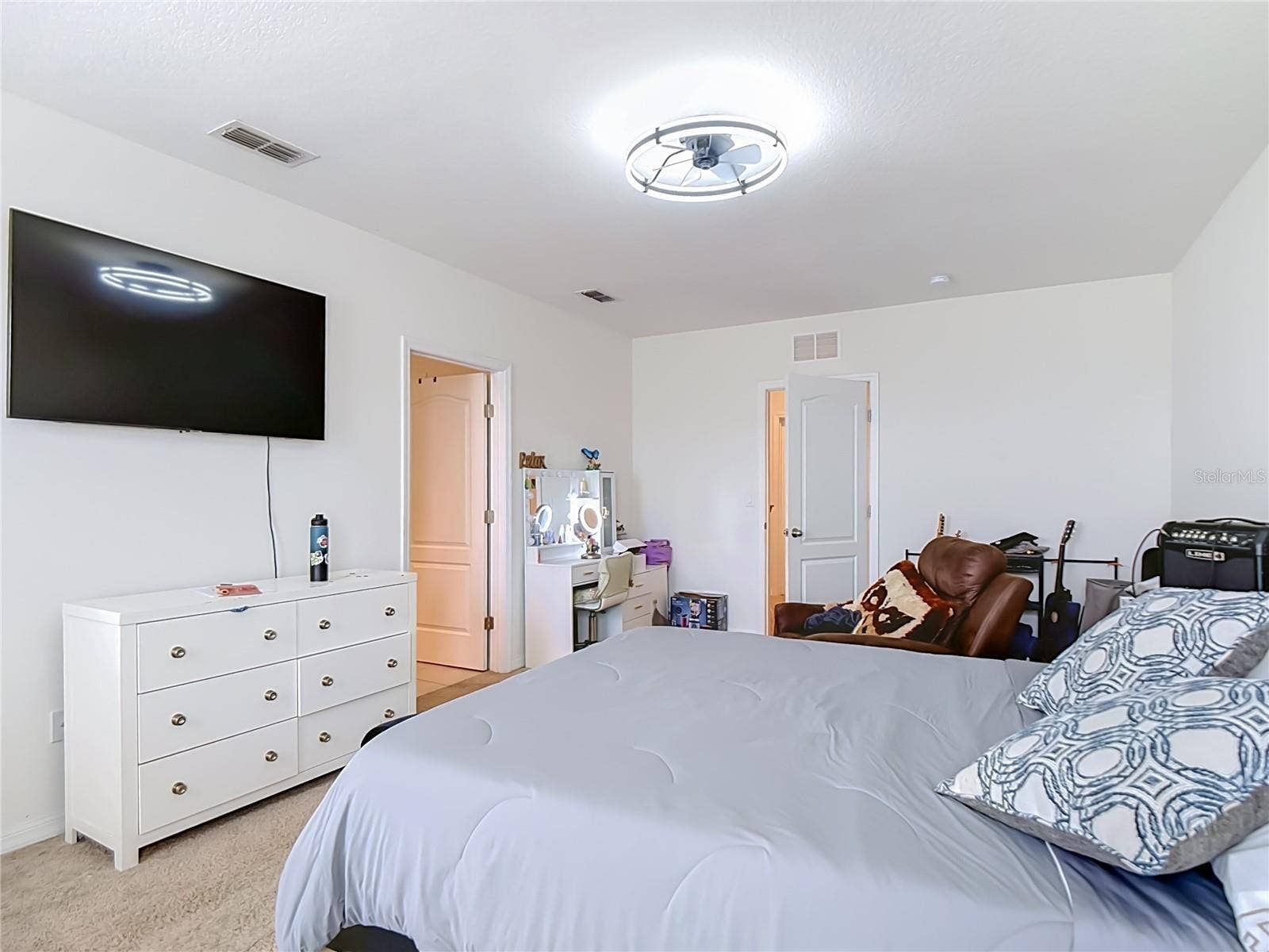 5911 SHINGLE CREEK ROAD, Lakeland, FL 33811 5911 SHINGLE CREEK ROAD, Lakeland, FL 33811