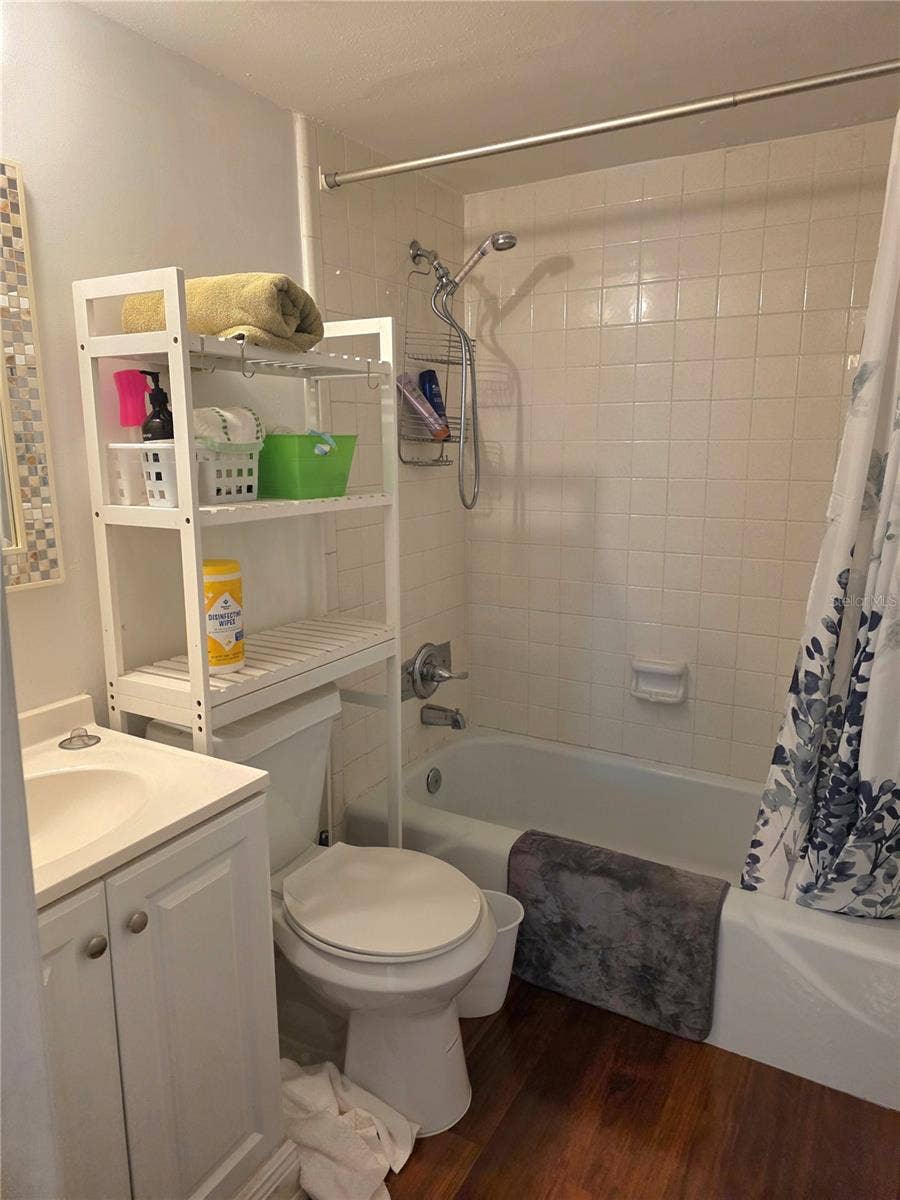 1920 E EDGEWOOD DRIVE, #A3, Lakeland, FL 33803 Guest Bath
