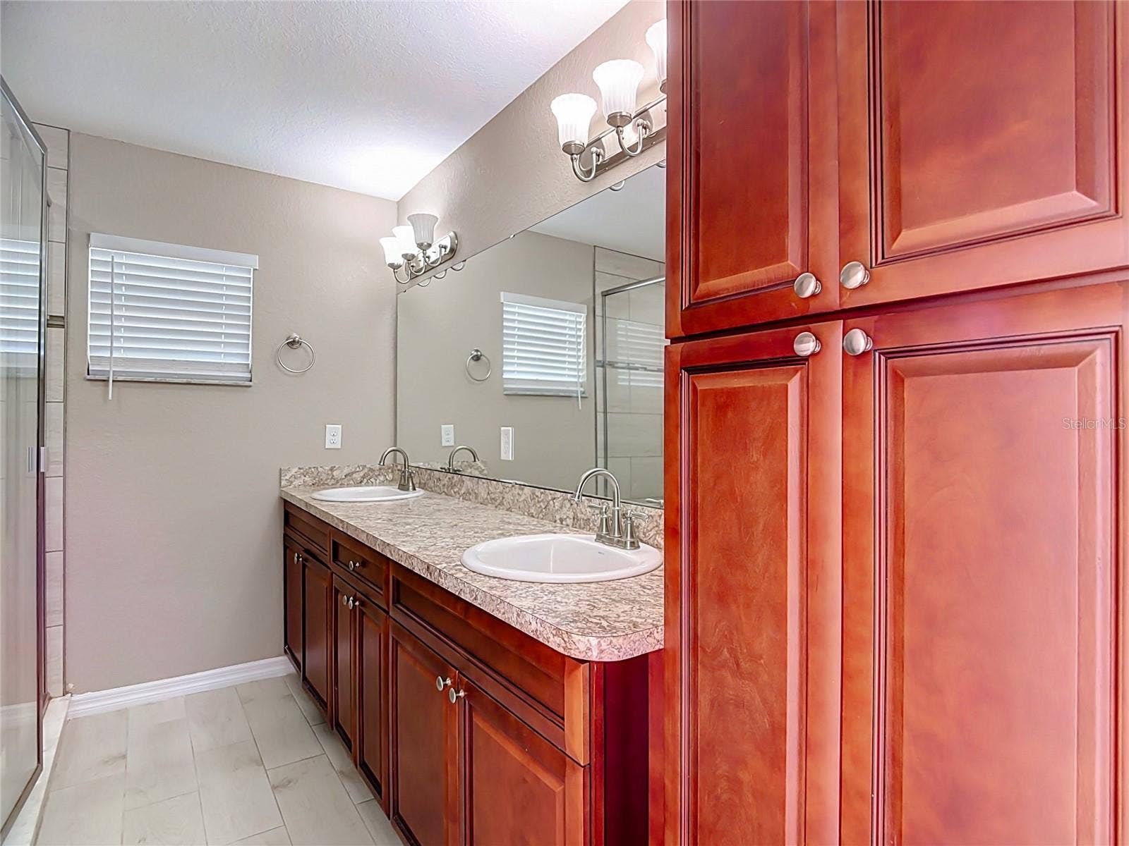 315 WALNUT ST, Auburndale, FL 33823