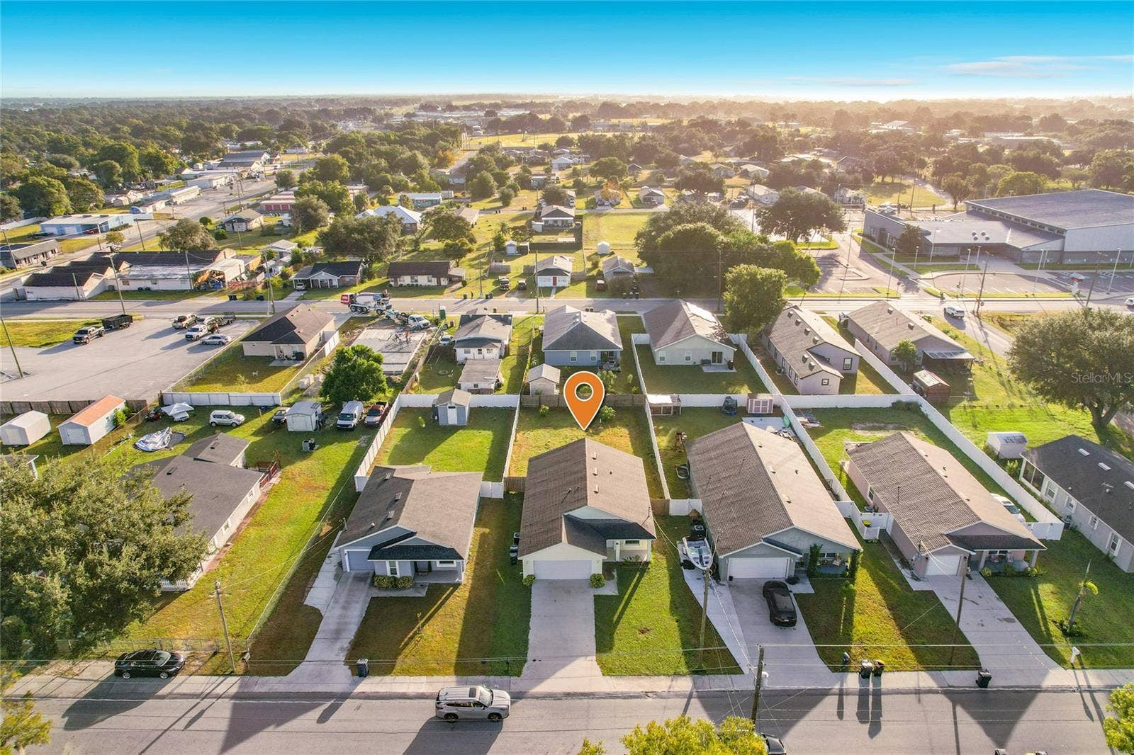 315 WALNUT ST, Auburndale, FL 33823