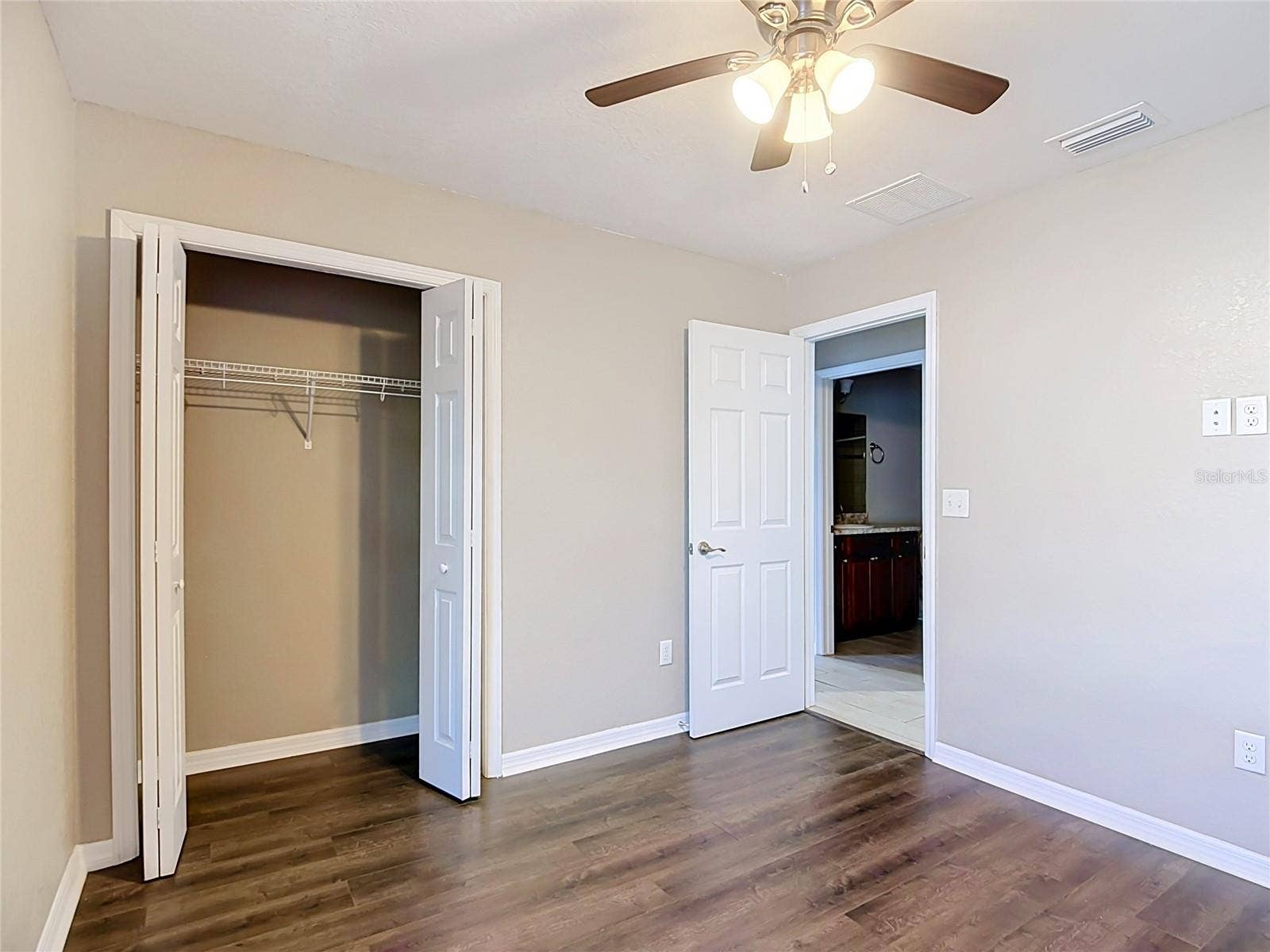315 WALNUT ST, Auburndale, FL 33823