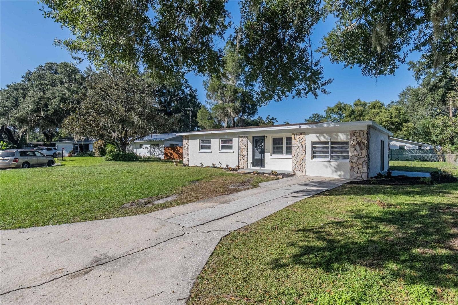 2707 DIXIE ROAD, Lakeland, FL 33801