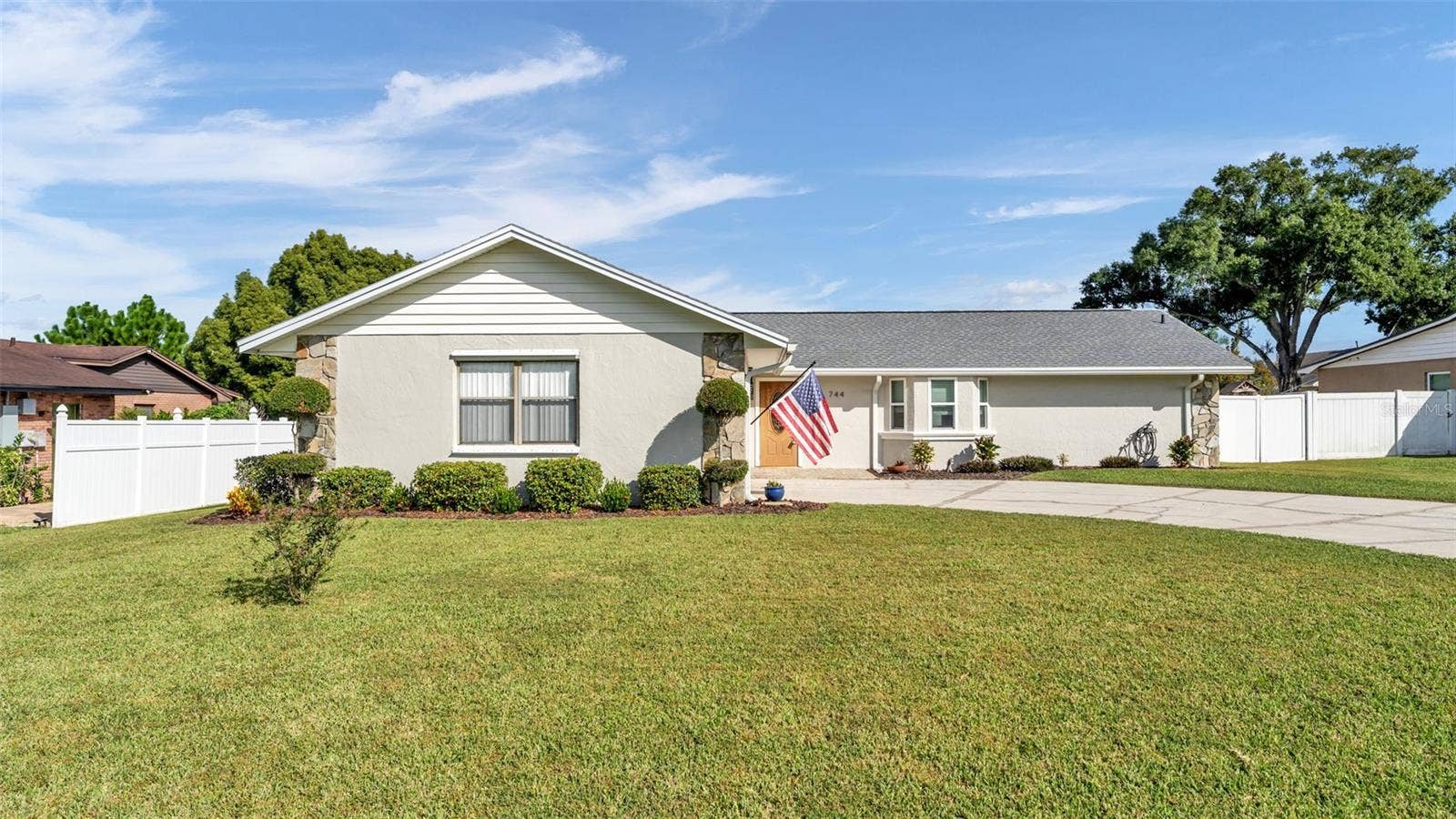 744 SCOTT LAKE VILLAGE N, Lakeland, FL 33813